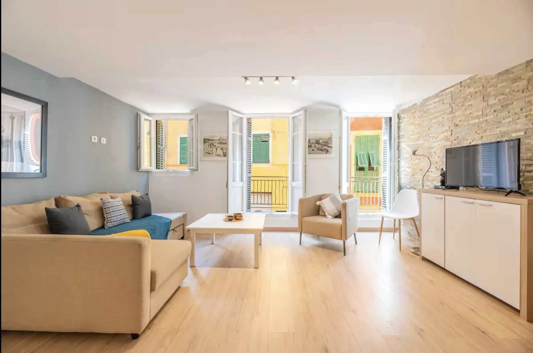 Vieux Nice appartement 3 pièces avec terrasse - 325 000€