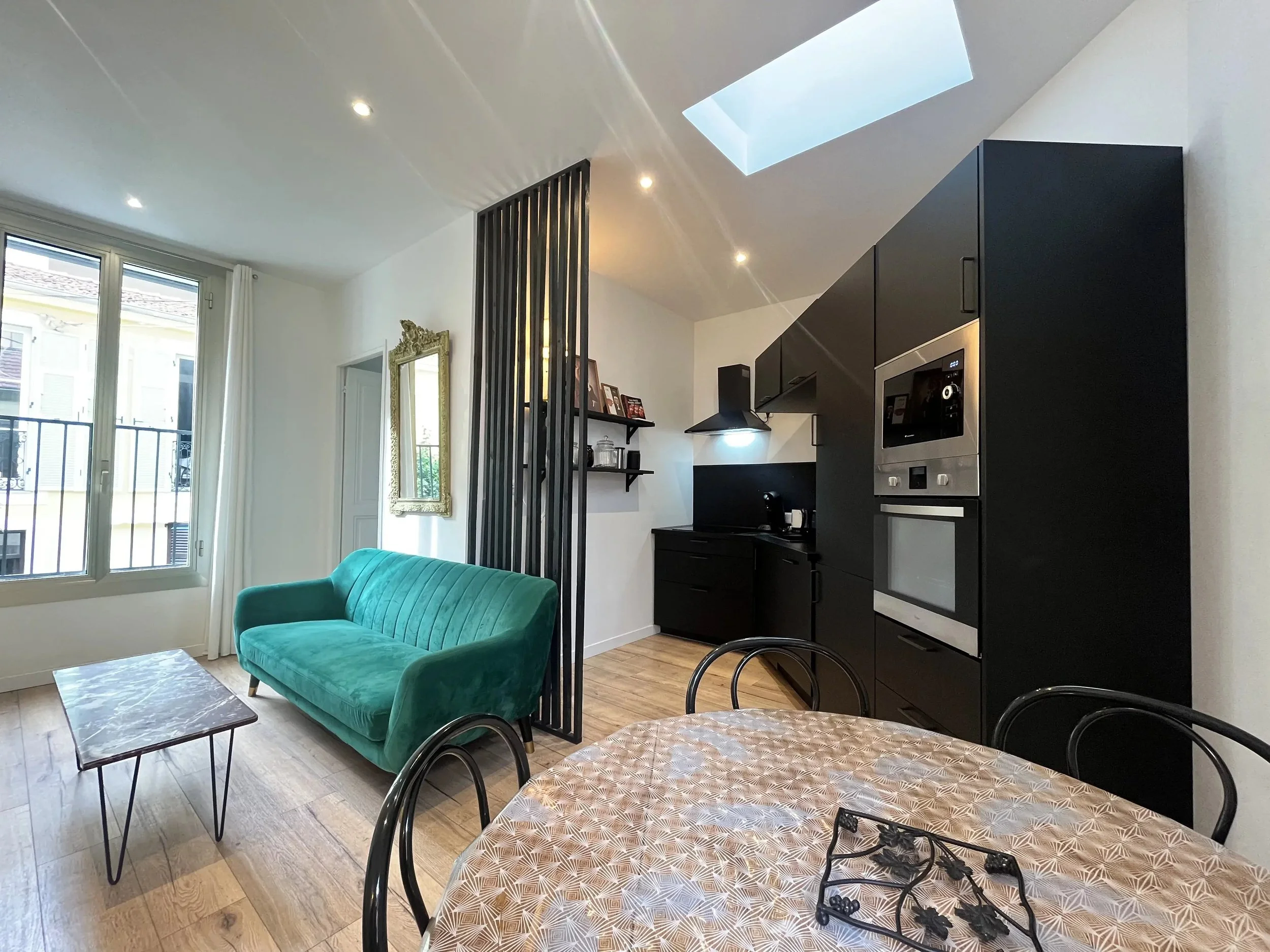 Menton centre Ville - 3 pièces - 305 000€