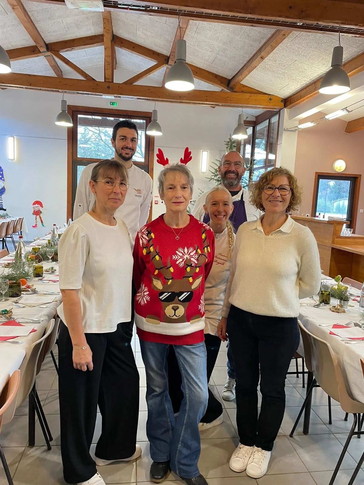 repas des aînés 8.JPG