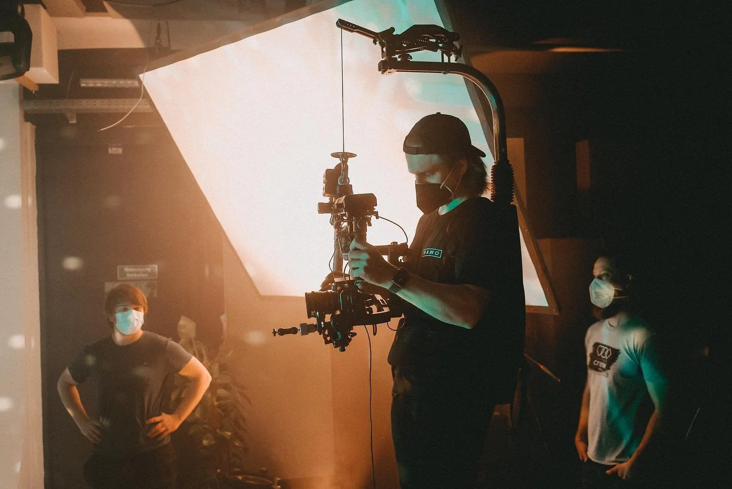 Hinter den Kulissen beim Musikvideodreh f&uuml;r @mariereim_official 🎥 #staytuned

Wir hatten zwei gro&szlig;artige und lange Drehtage in den @cppstudios. Selbstverst&auml;ndlich inklusive unangenehmer Corona-Tests. 😉🥴

Danke an das beste Team f&u