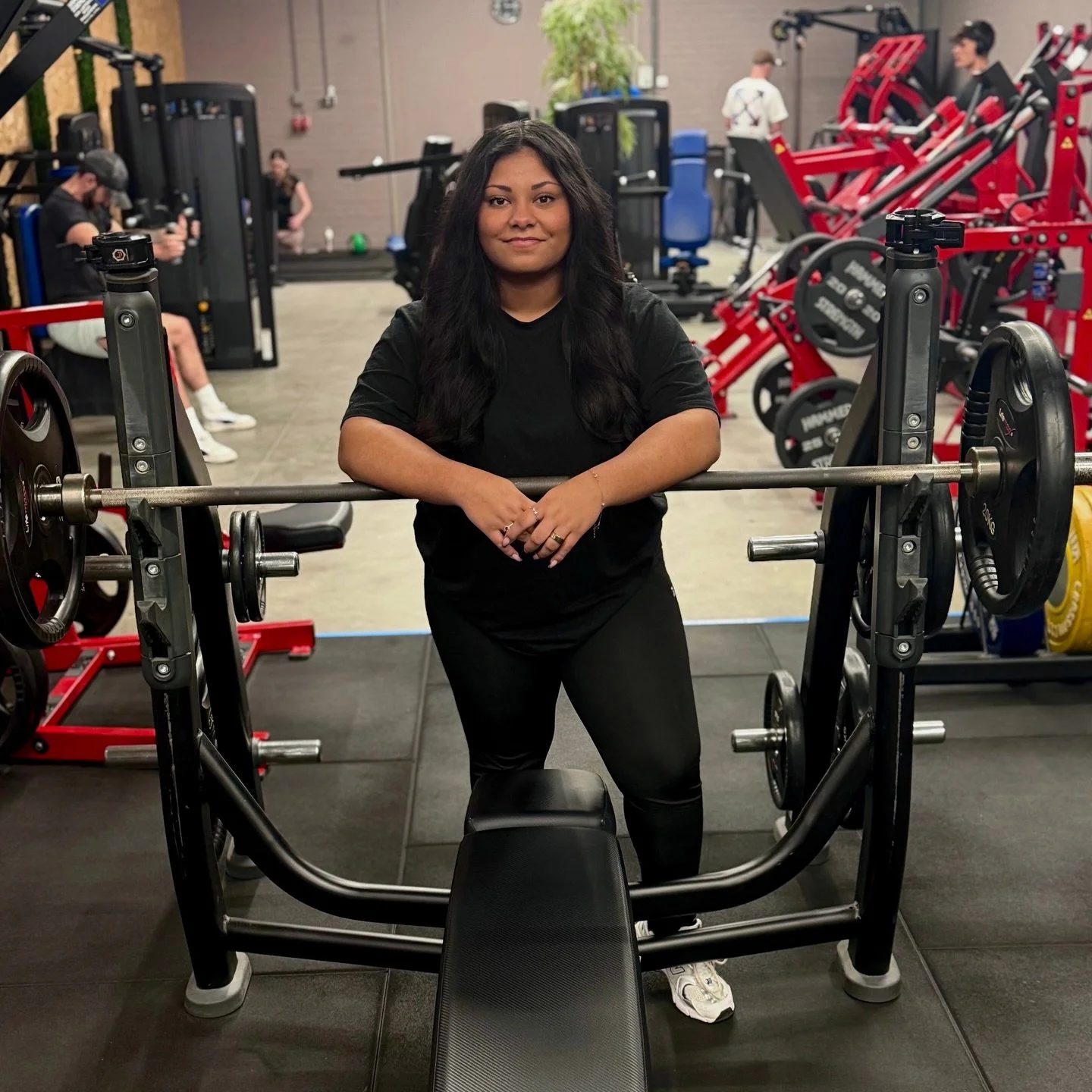 Na 2 jaar nemen we afscheid van Letitia bij Sportcentrum De Oude Fabriek.
Ze heeft een mooie nieuwe stap gevonden om zich komend jaar op te richten. 

Letitia blijft gelukkig gewoon bij ons sporten, dus echt afscheid is het niet 💪🖤

Ze wilde zelf n