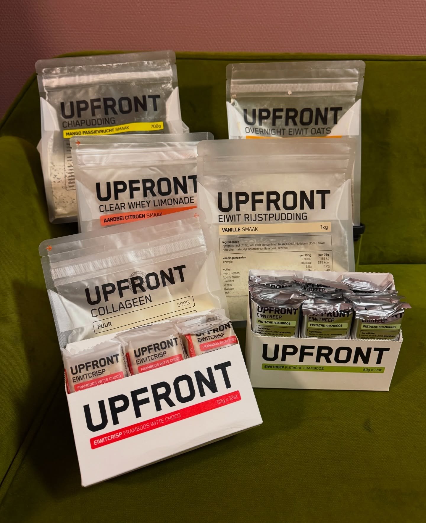 NIEUW 🤩
Vanaf morgen vind je bij ons ook de producten van Upfront 🙌

Kies jouw producten uit de voorraad in de kast of geniet na een training van een heerlijke reep!