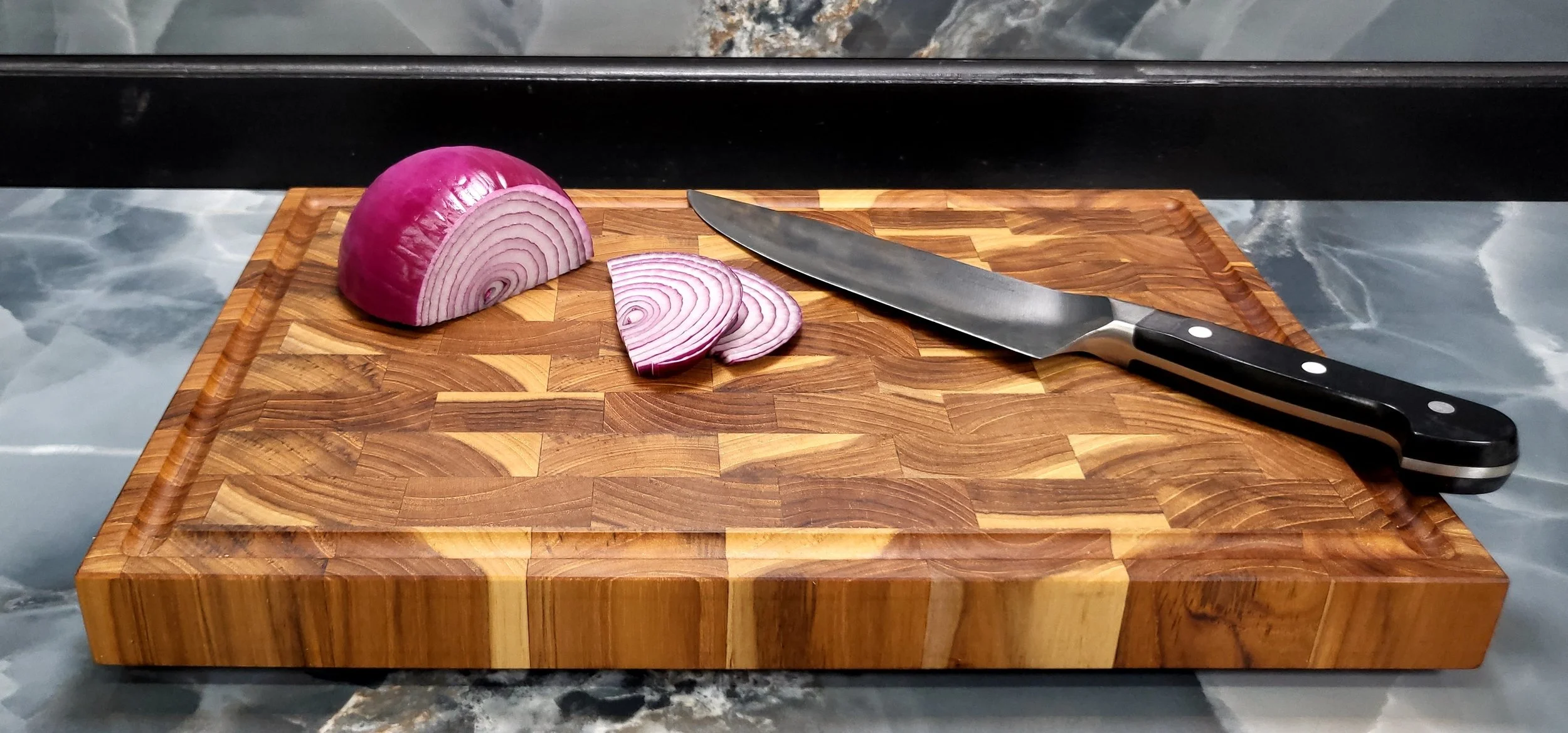 The Sous Chef - End Grain Cutting Board
