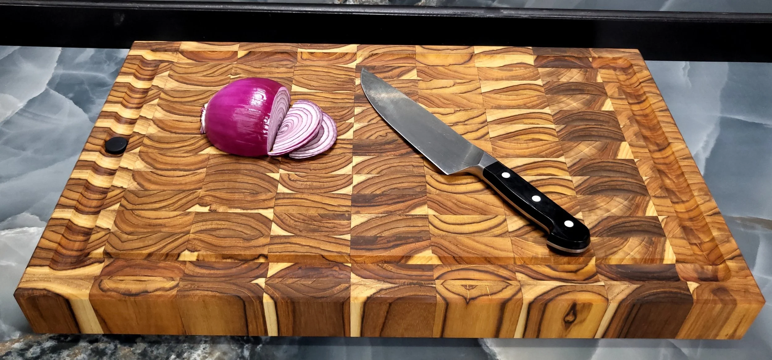 THE BRISKET BOARD
