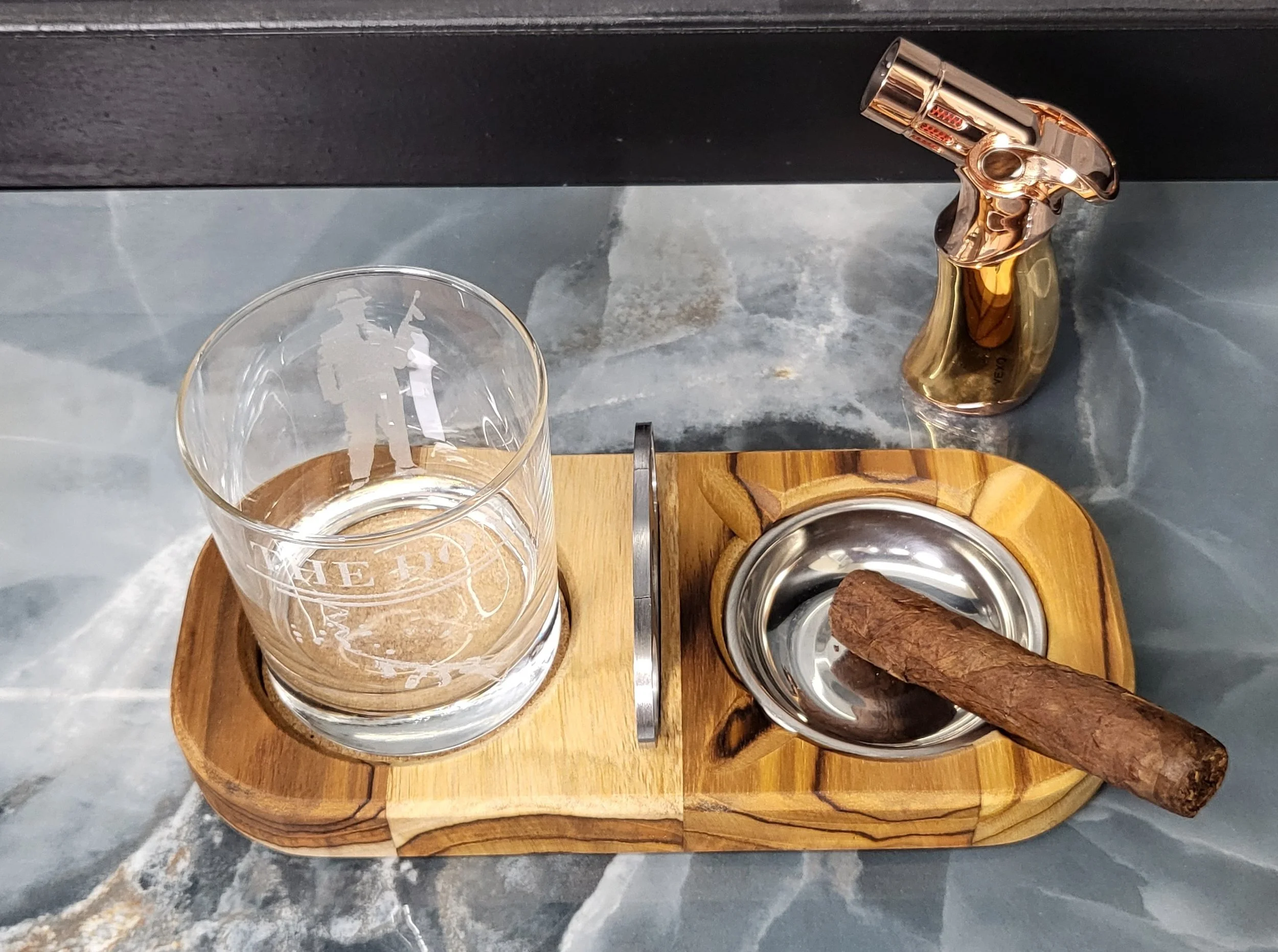 THE DON — CIGAR TRAY & WHISKEY GIFT SET