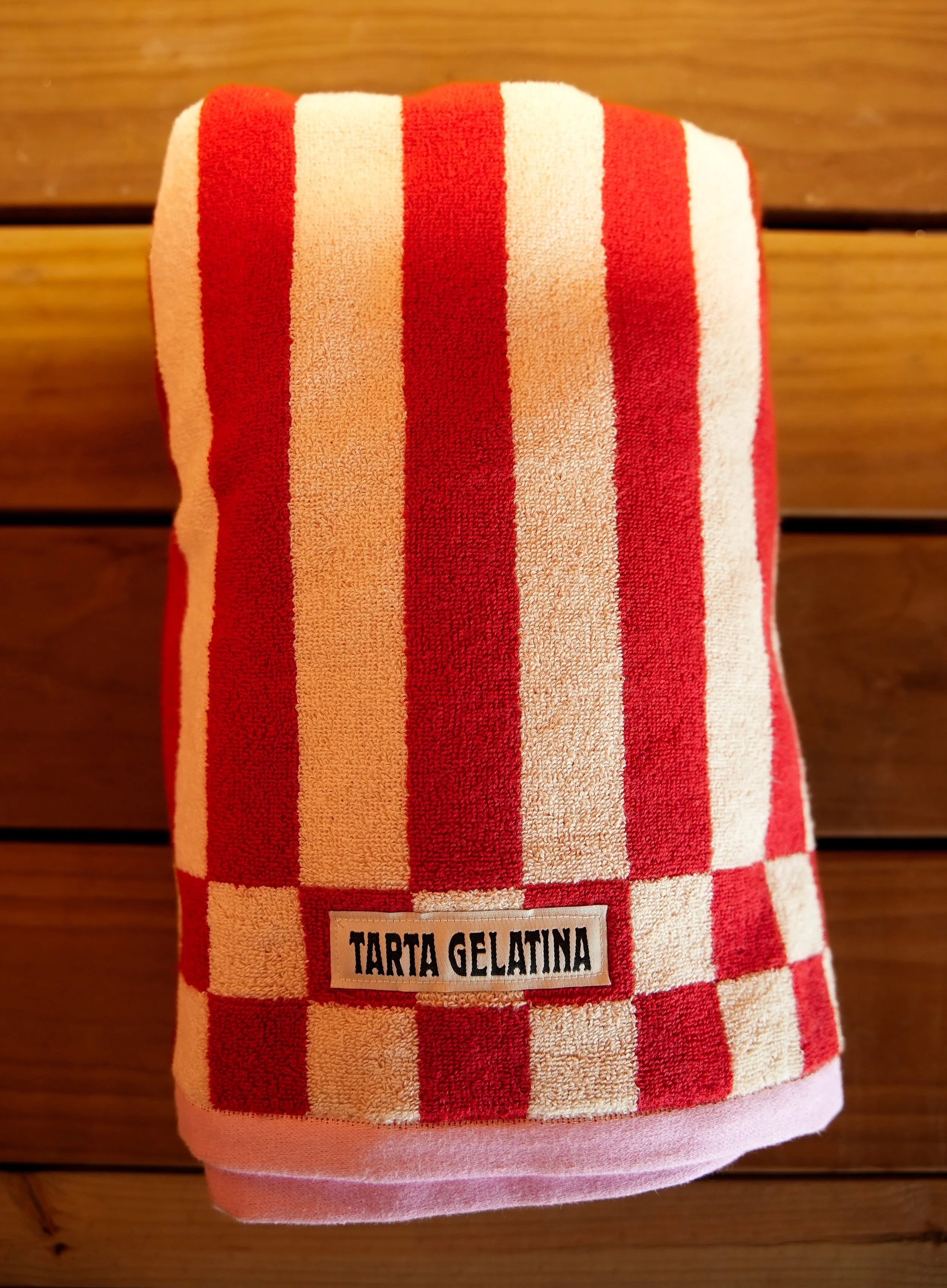 Tarta Gelatina Towel - Red & Pink