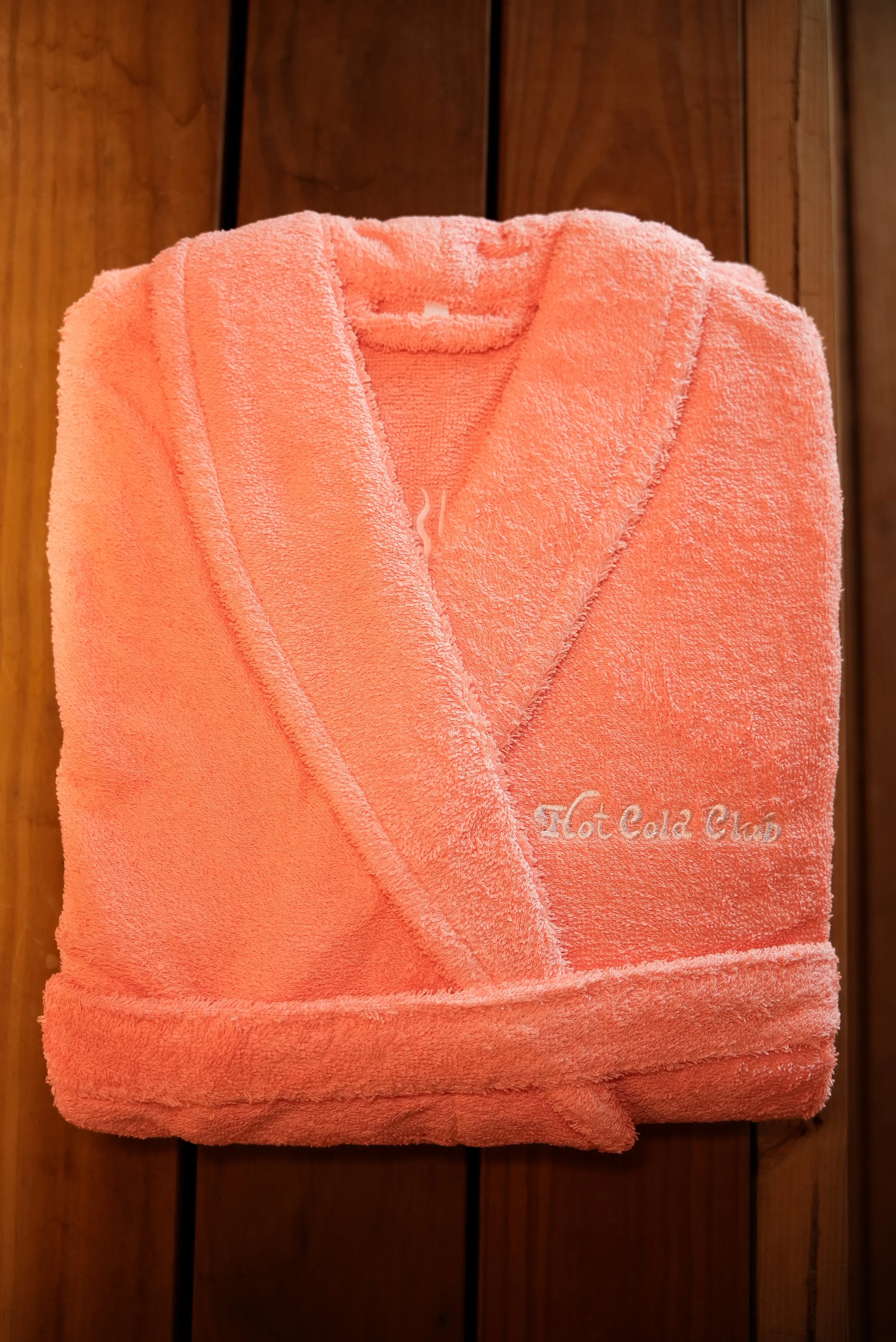 Hot Cold Club Coral Bathrobe