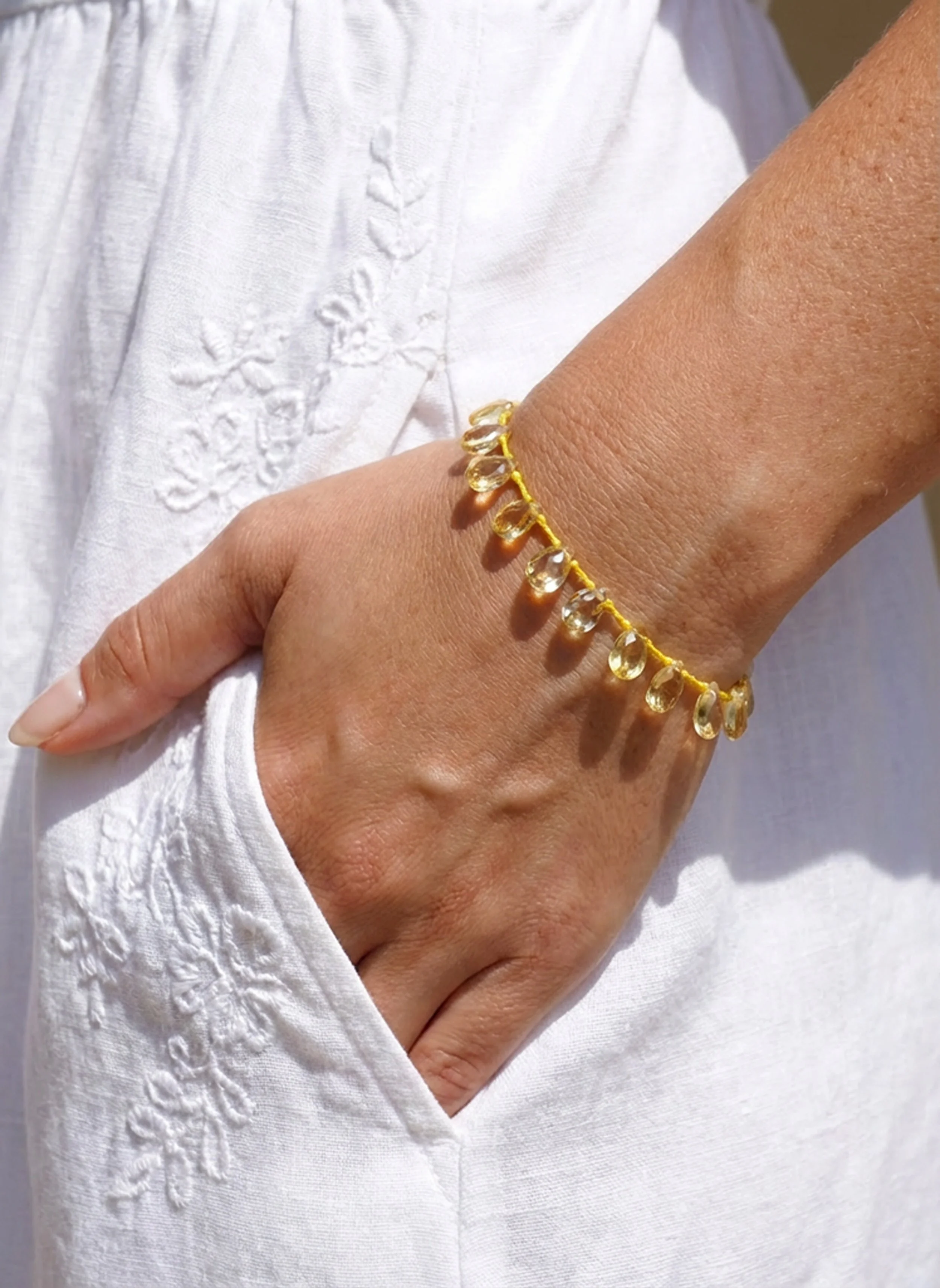 Margarita Knotted Citrine yellow bracelet