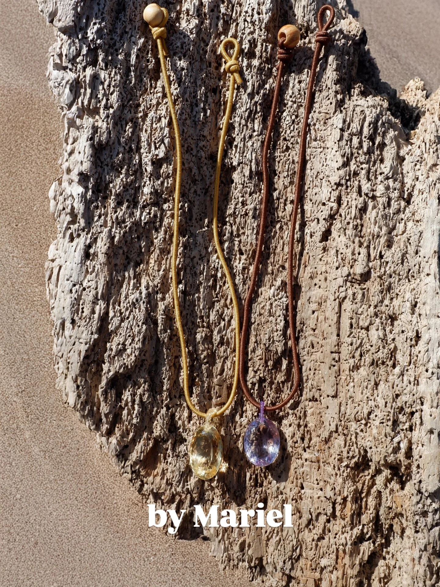 New Jumbo treasure ✨

#bymarieljewelry #handcraftedjewelry #everydayluxury #bohostyle #gemstonejewelry madeinspain jewelrylover bohemianvibes artisanjewelry ethicaljewelry slowmade jaipurstones minimalluxury bohochic amethyst jumbo