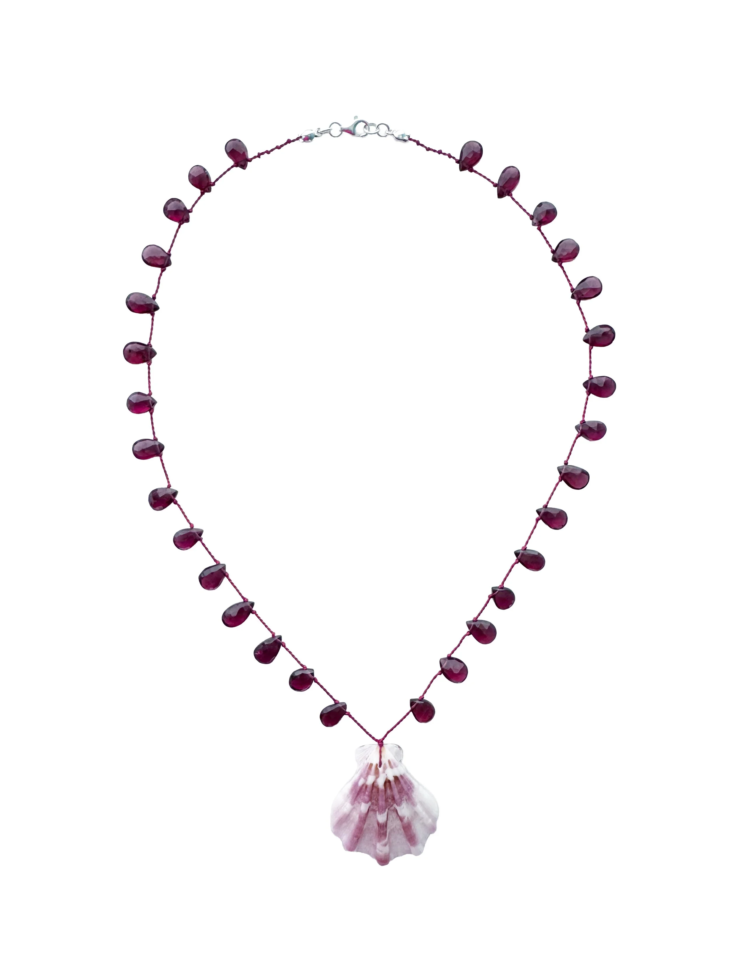 Shell Souvenir Garnet red necklace1.jpg