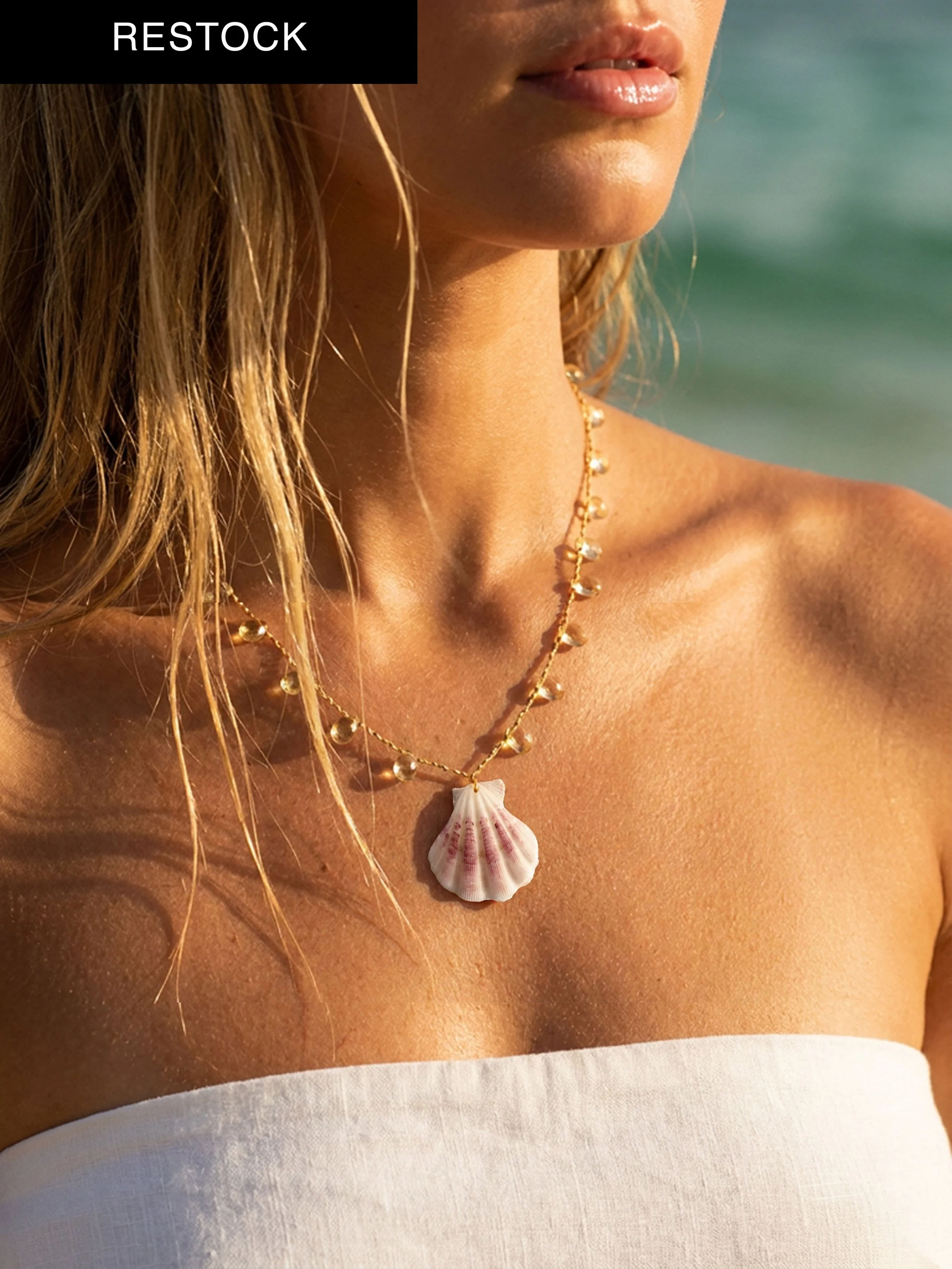 Shell Souvenir Oval Citrine Necklace- Gold Thread