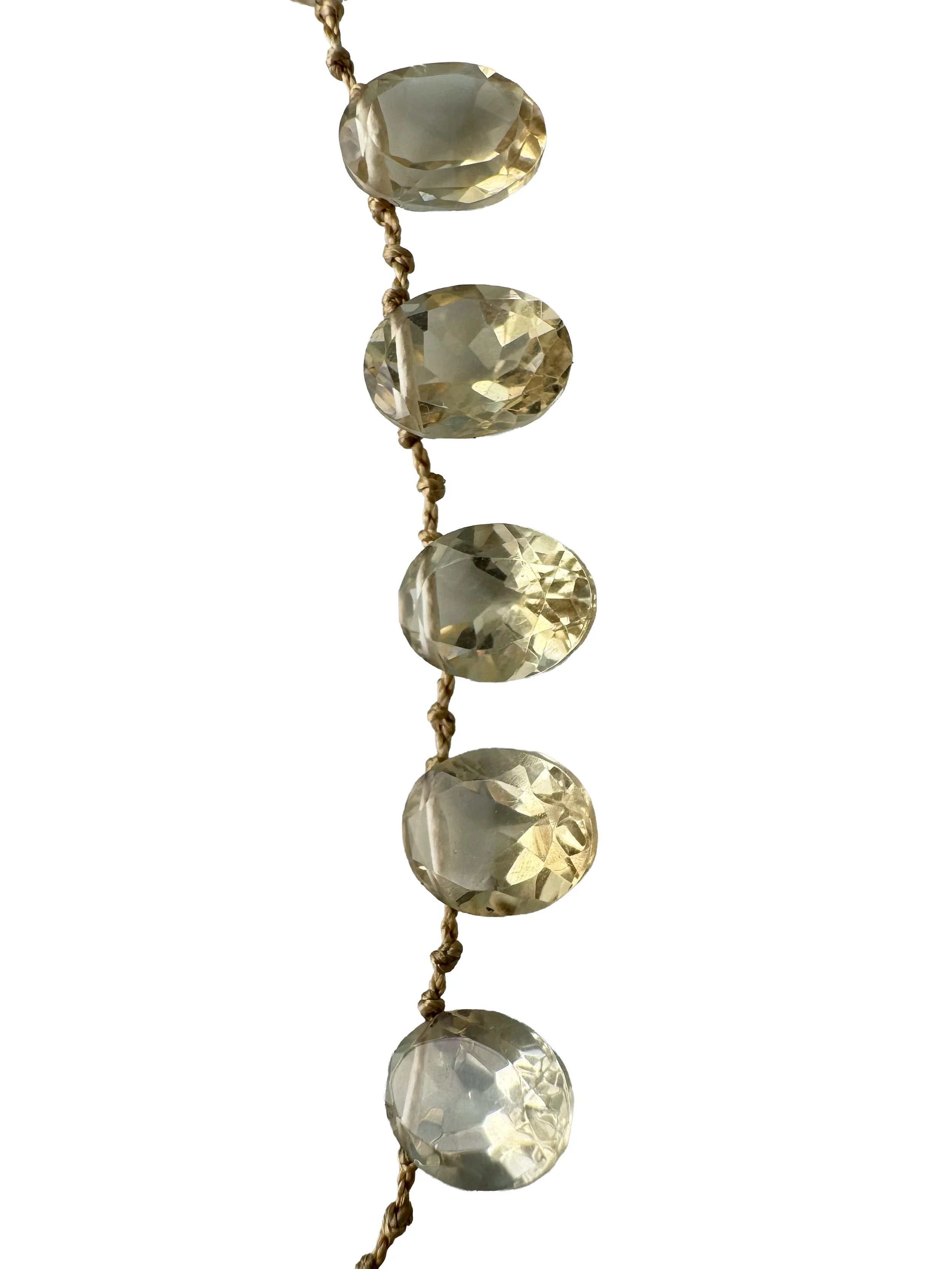 OVAL MARGARTA CLOSER LOOK.jpg