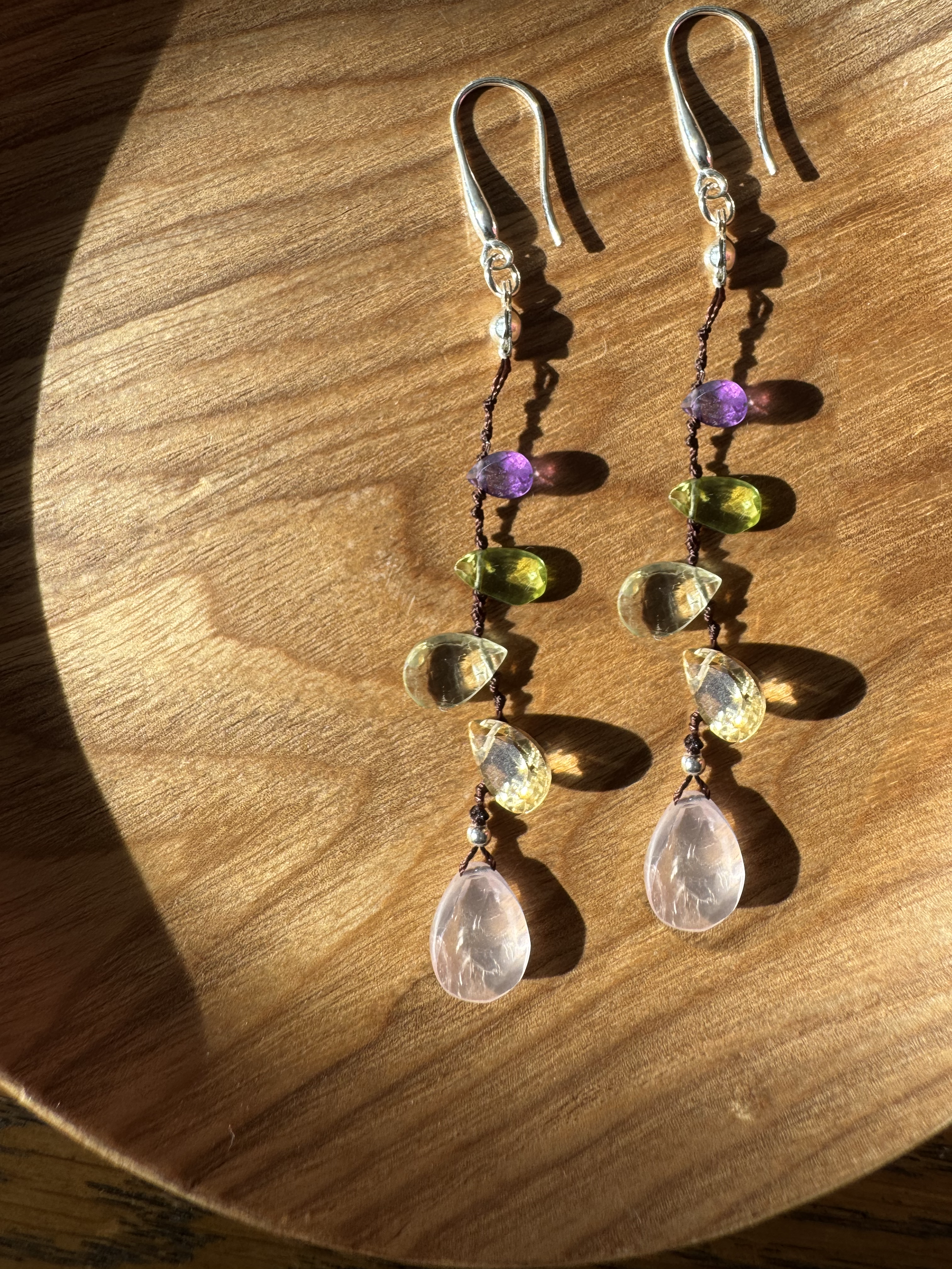 Cataliana earrings.png