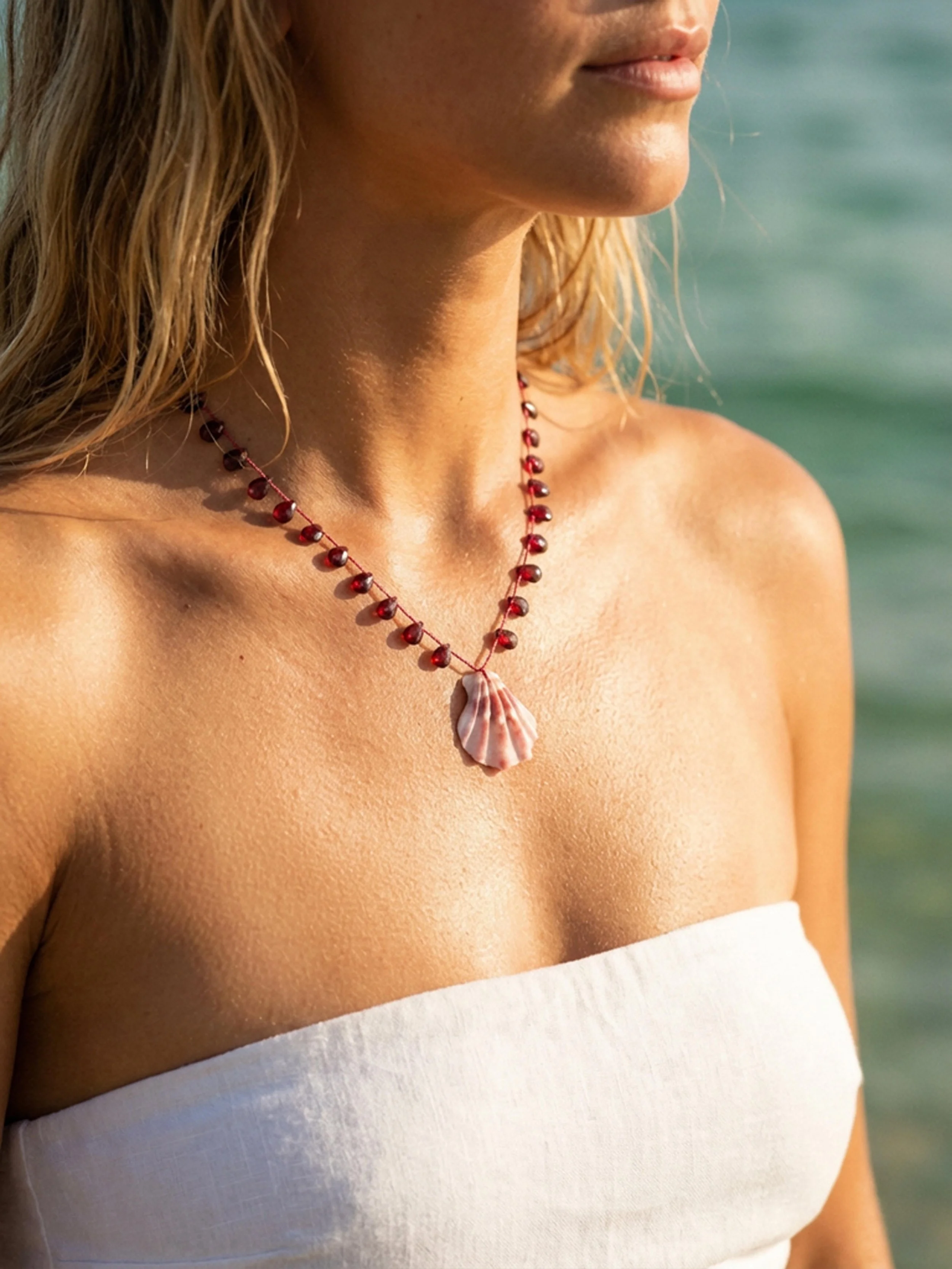 Shell Souvenir Garnet red necklace.jpg