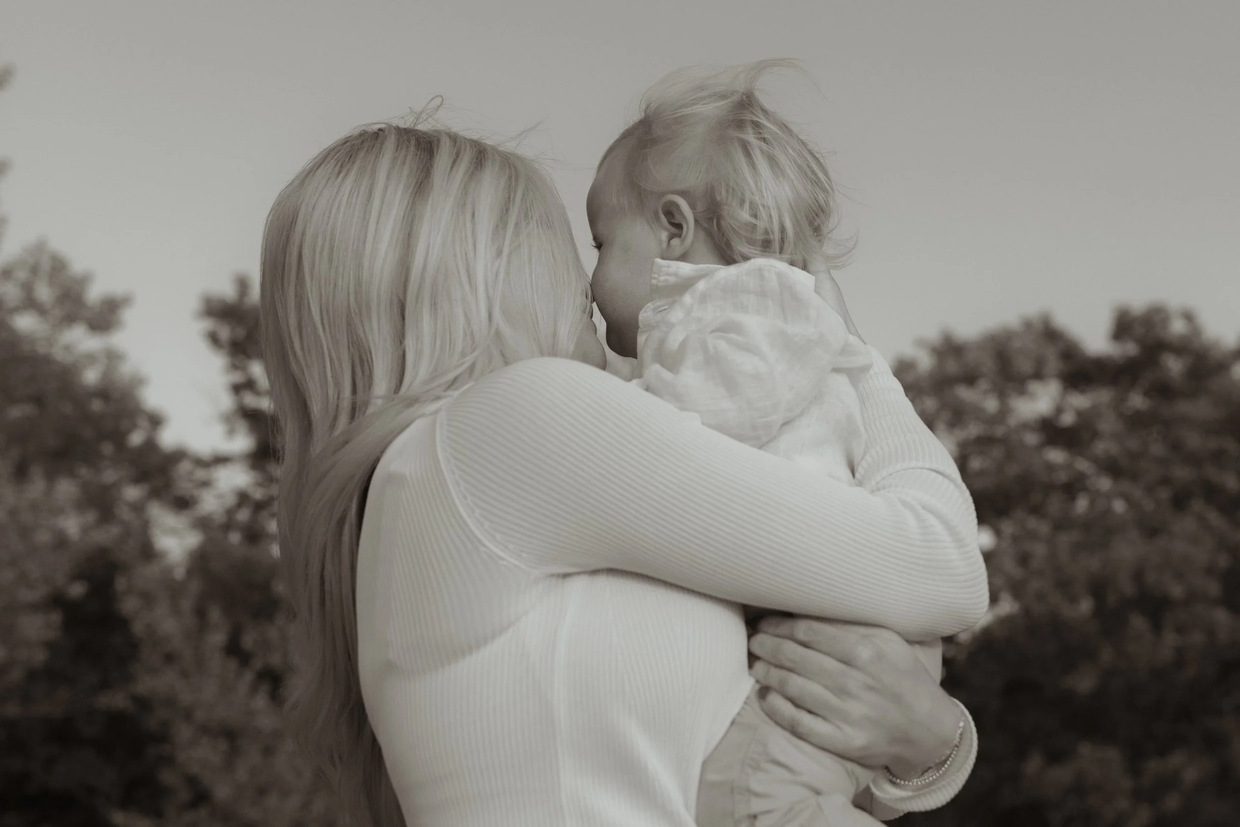 lennyandhume-higginshall-killbearfamilysession-89.jpg
