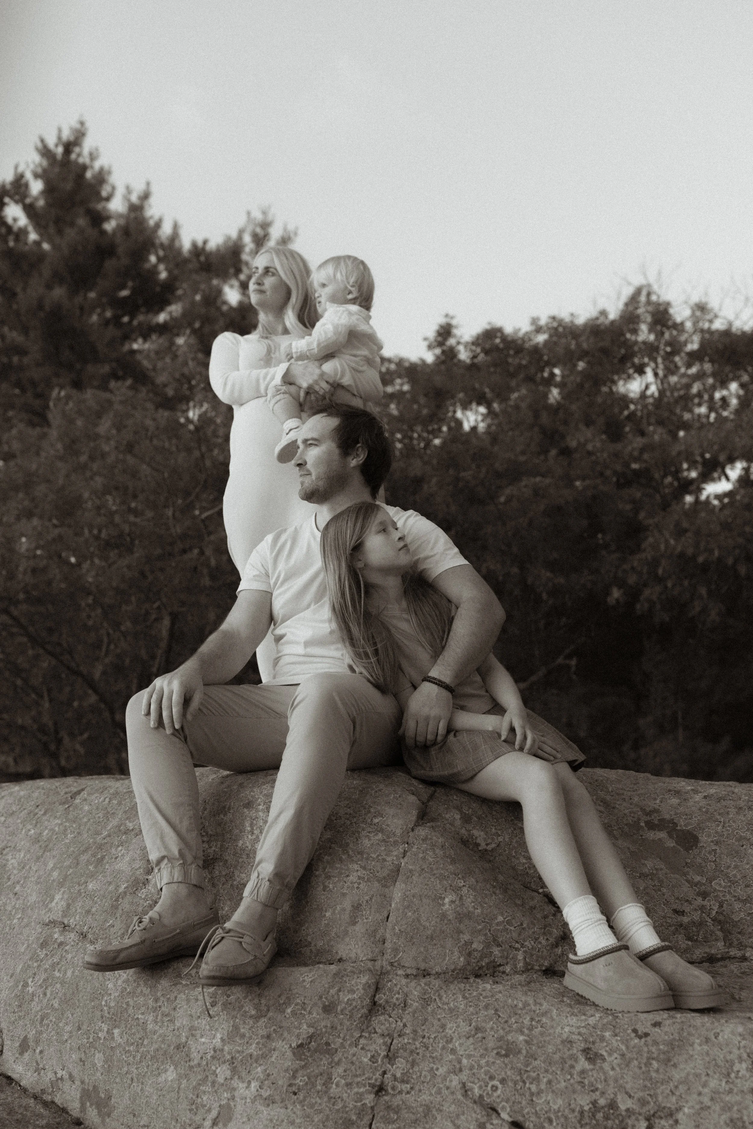 lennyandhume-higginshall-killbearfamilysession-175 (1).jpg