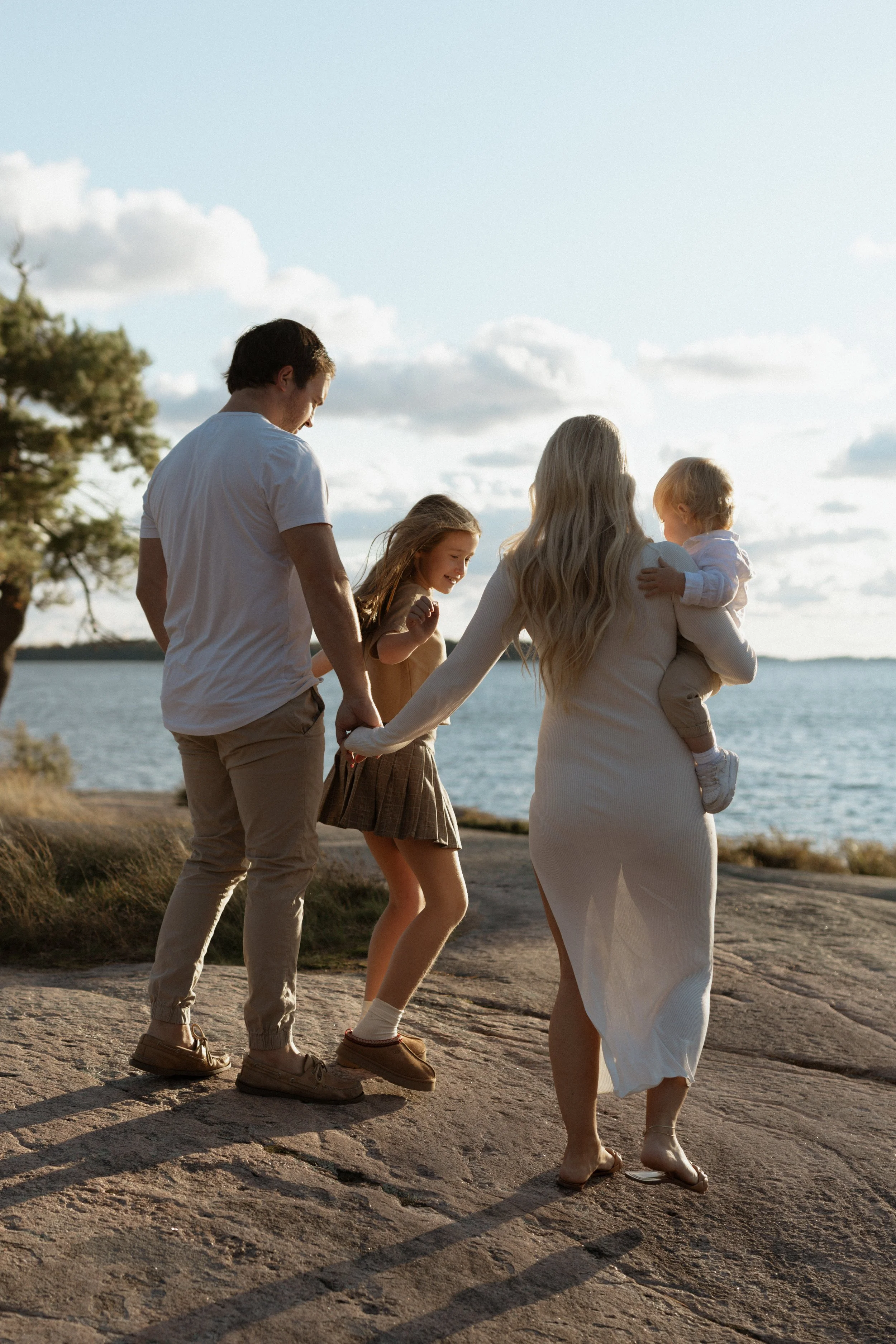 lennyandhume-higginshall-killbearfamilysession-1.jpg