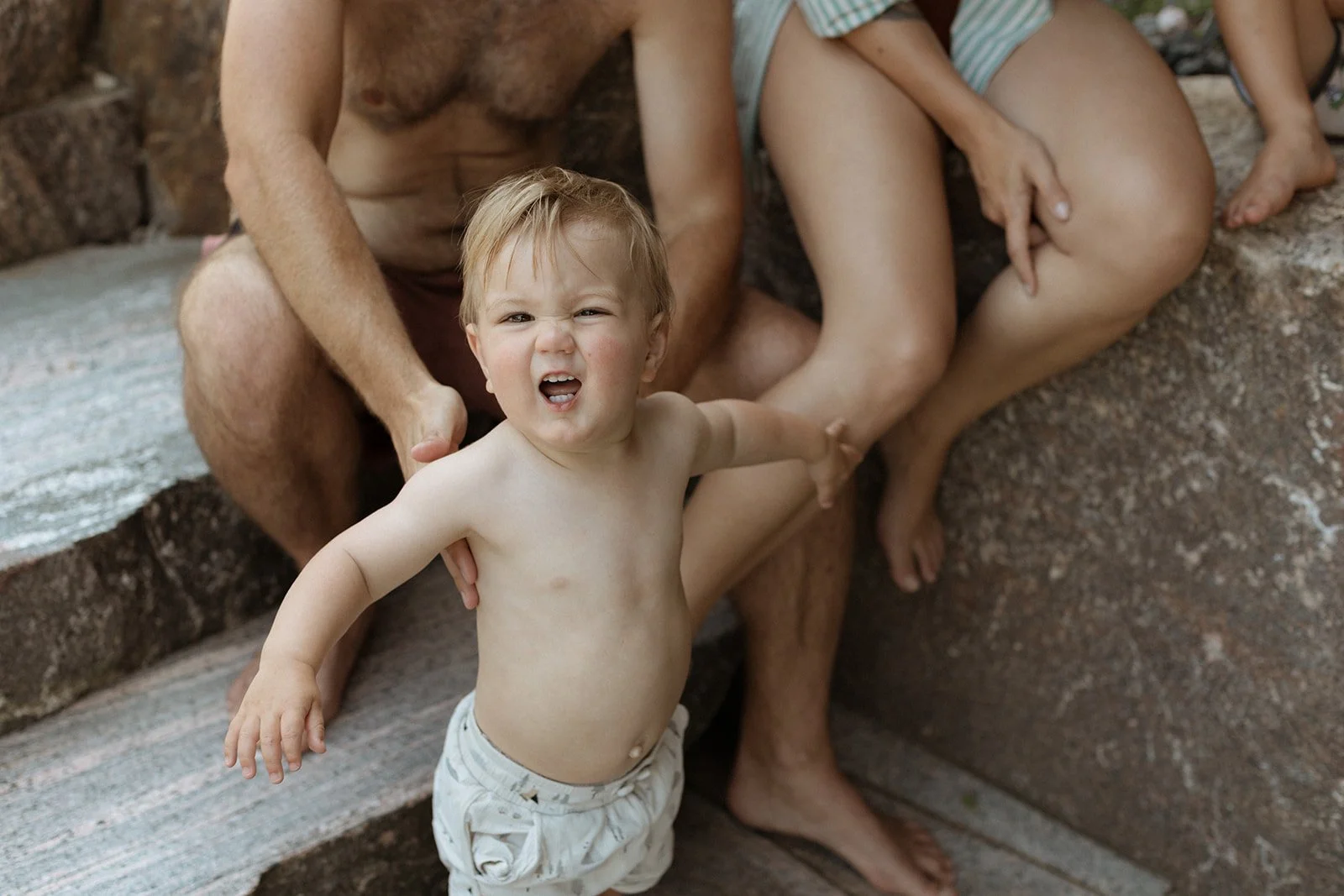 lennyandhume-themordens-previews-18.jpg