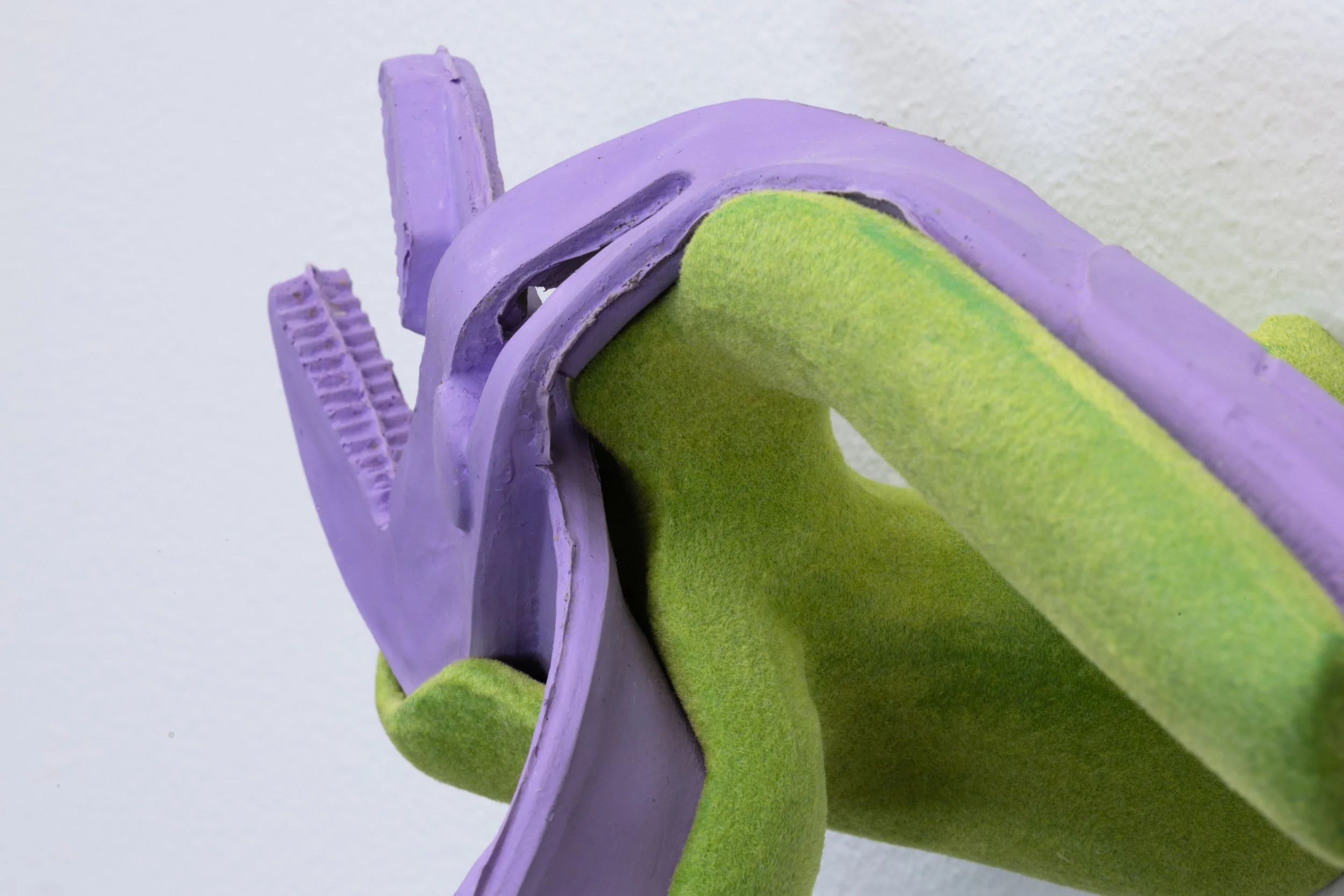 Uninflatable Pliers-4.jpg