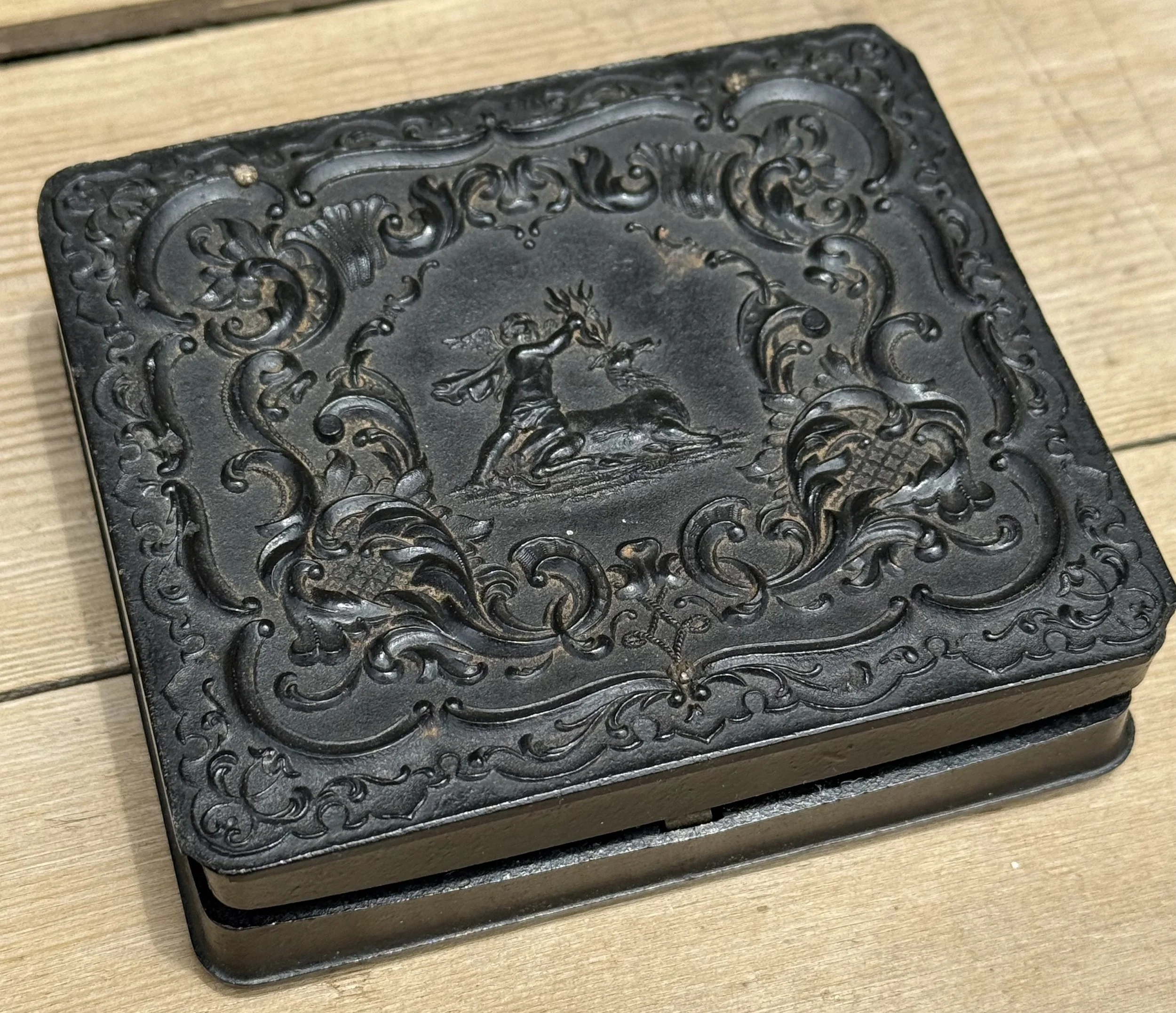 Sixth plate union case Victorian