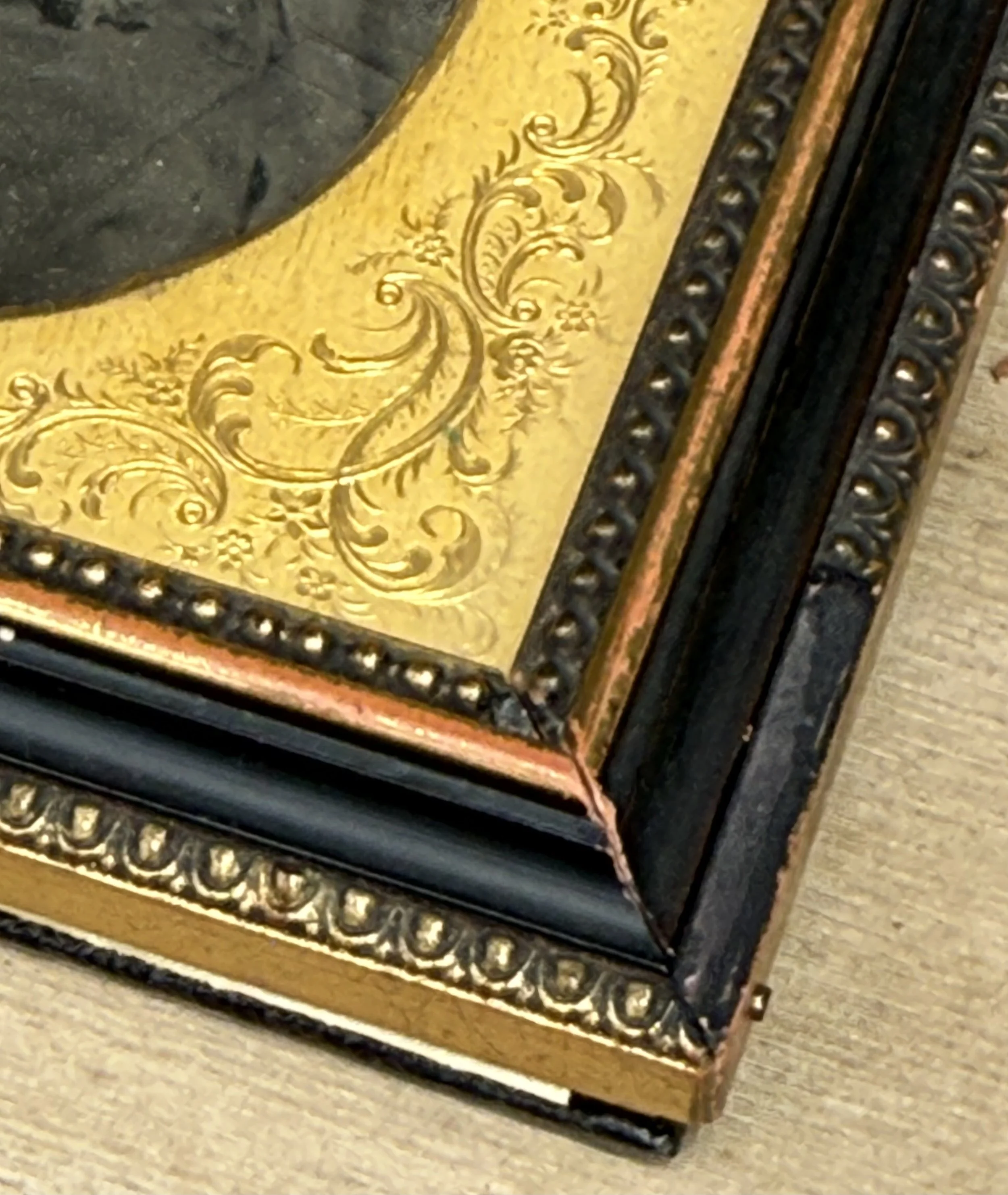 Victorian TinType photograph frame corner case brass matte