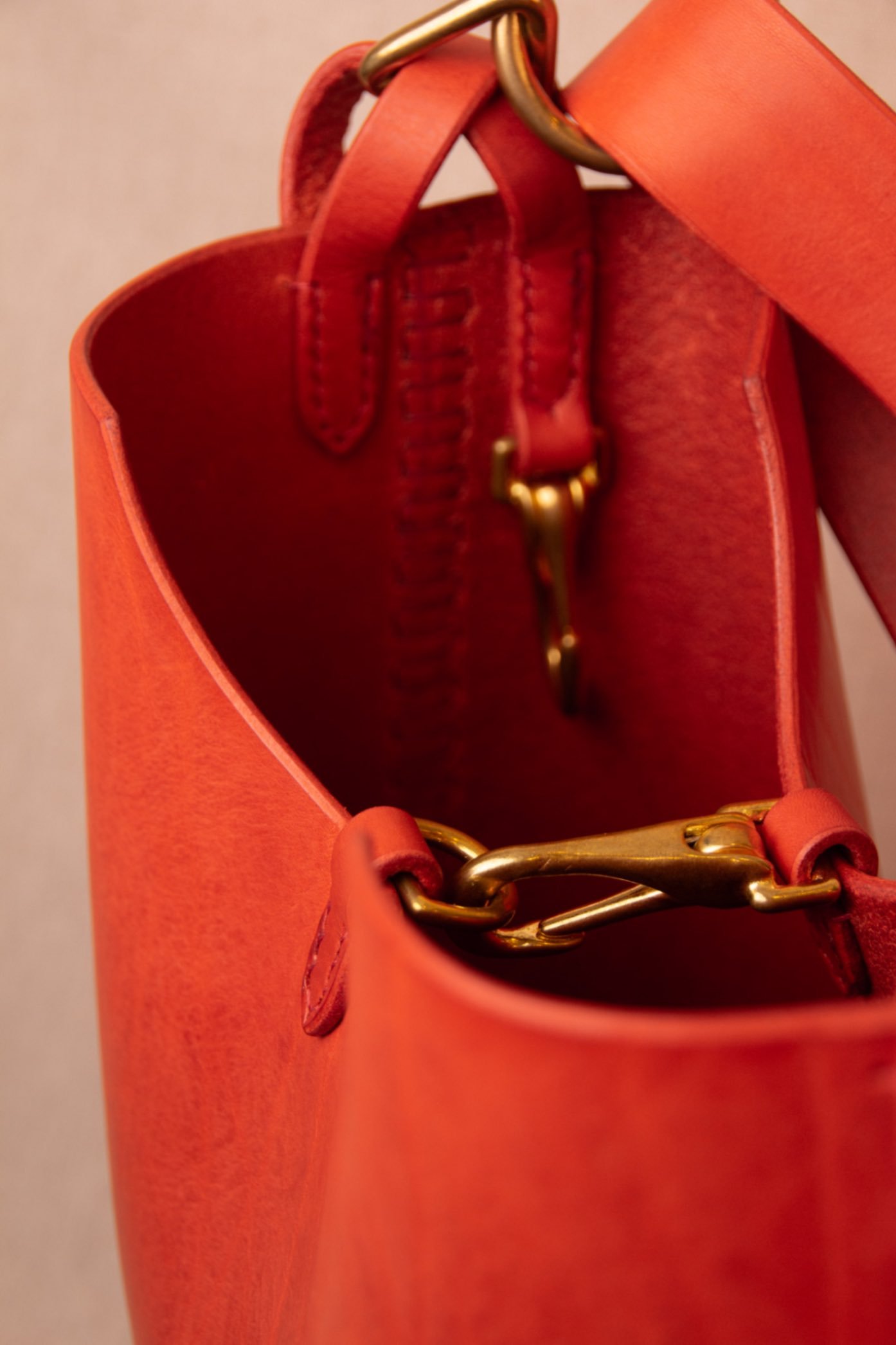 jpeg-optimizer_Red Clasp Large Tote - CA.jpg