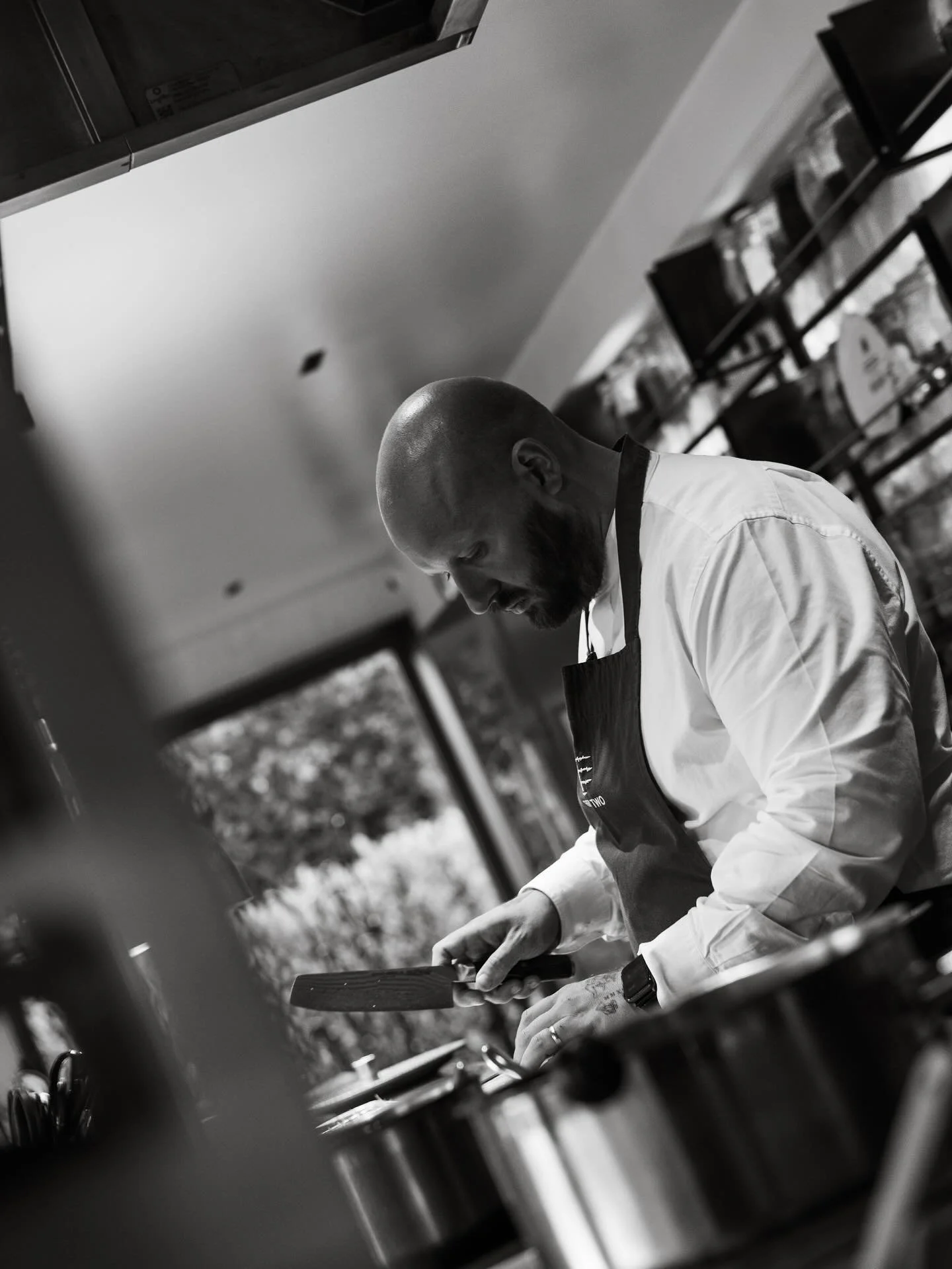 This week at FIFTY TWO; but make it monochrome 🖤 🤍 

📸 @nelforthuk