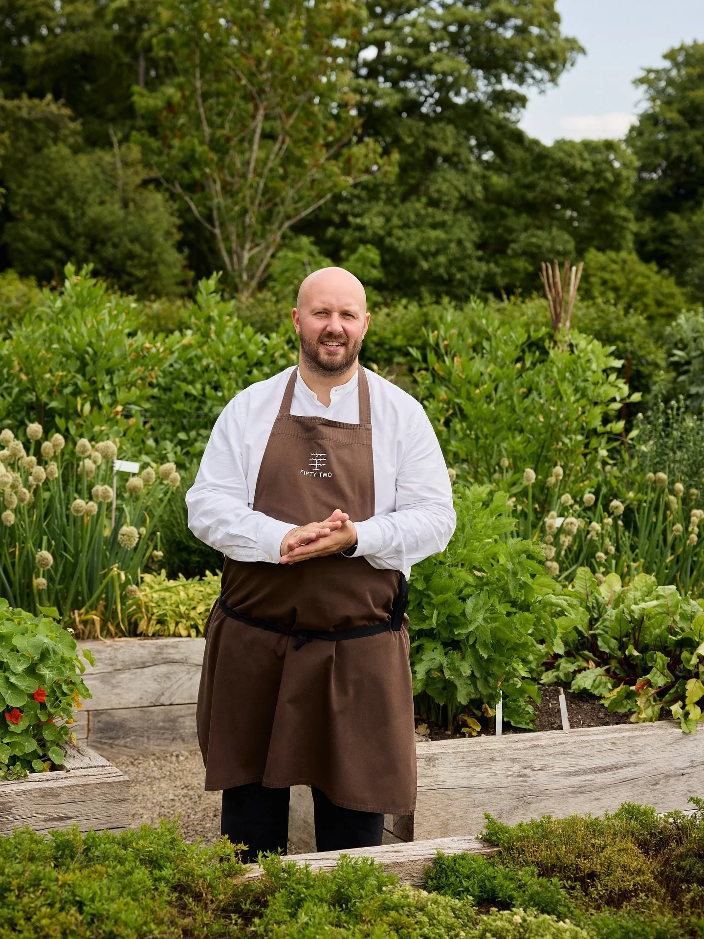 At @fiftytworuddingpark, @adamdegg doesn&rsquo;t hand you a menu, you put your trust in him. But this week on @bbcradio2, the tables turn... 🔪🍴

As Chef of the Week on Making a Meal of It with @djsaracox, Adam has to be inspired from whatever ingre