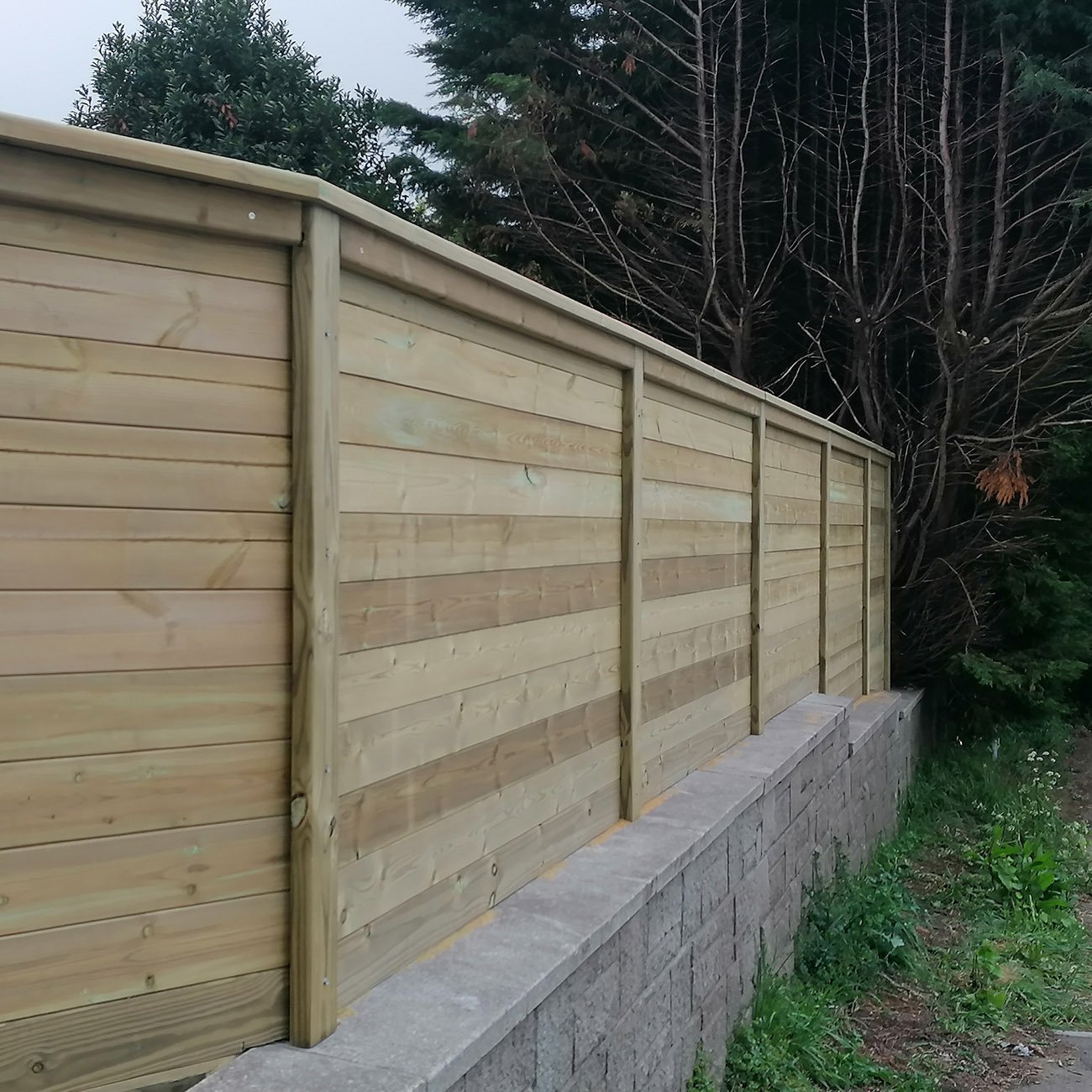 Cornwall fencing services 24.jpg