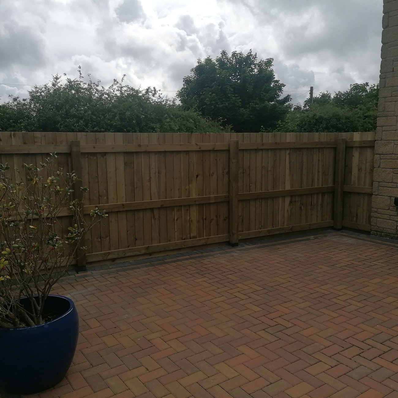 Cornwall fencing services 25.jpg