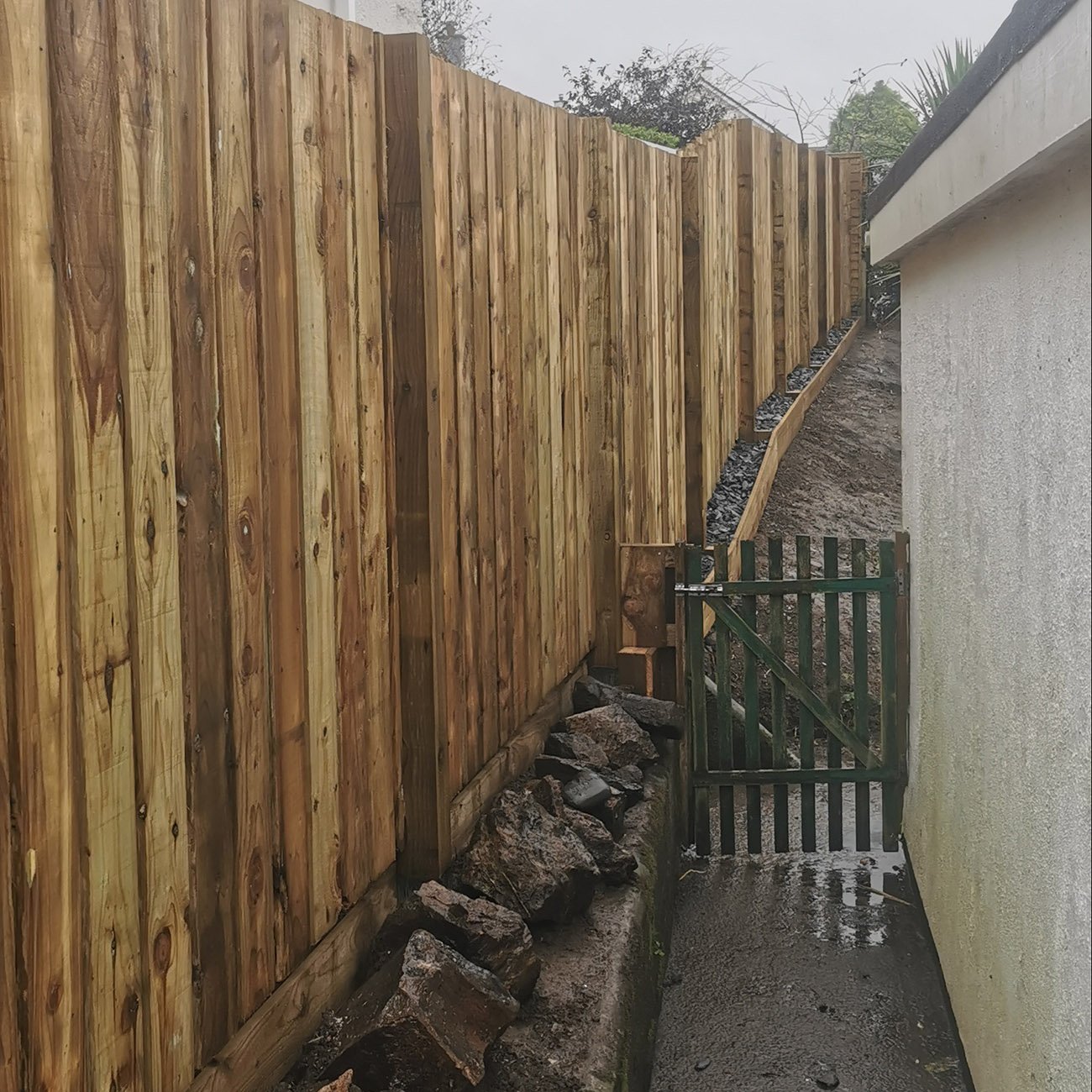 Cornwall fencing services 81.jpg