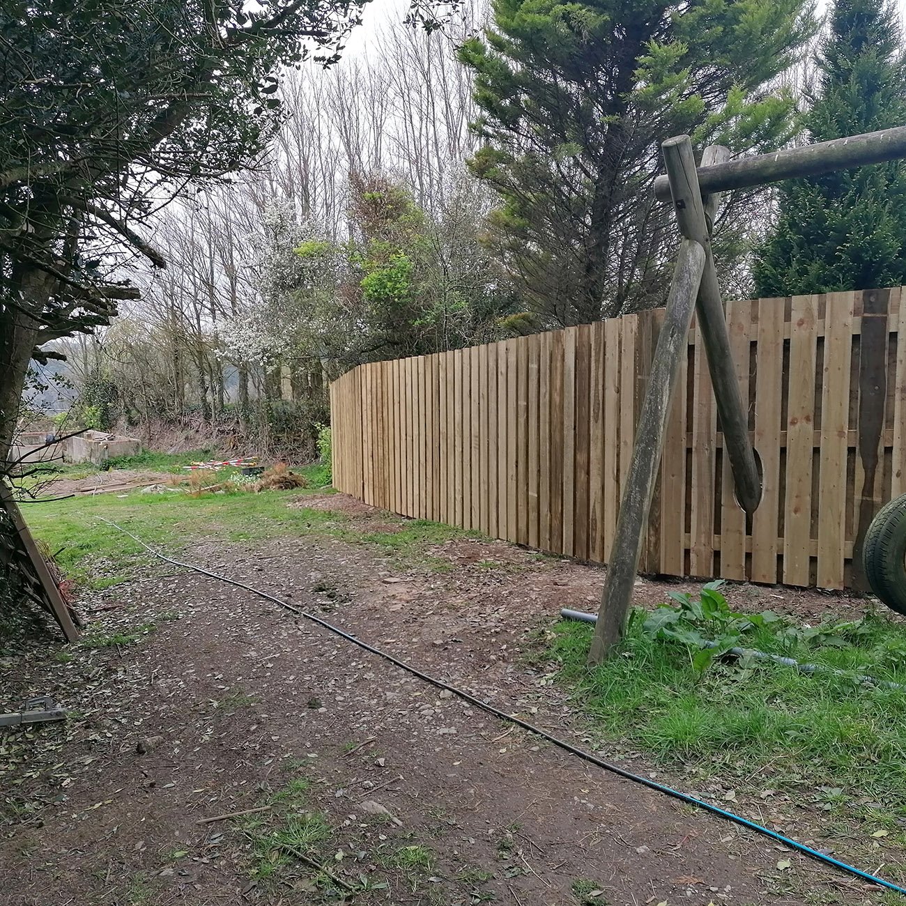 Cornwall fencing services 13.jpg