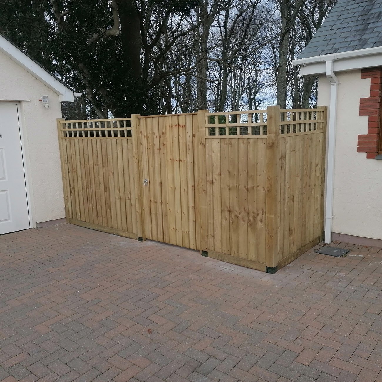 Cornwall fencing services 47.jpg