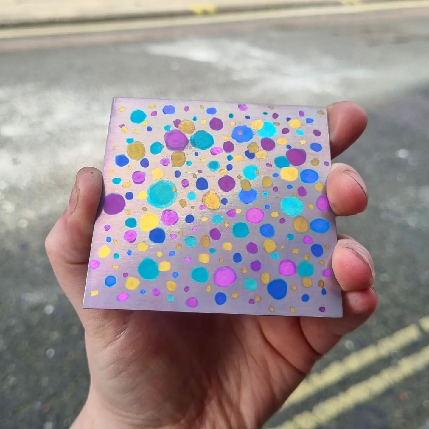 absolute fab workshop today at @theforgespace learning all about niobium and learning to anodise with @alicefryjewellery ! 🌈✨️loved how much science was behind it all, and trying to visualise how my own style could translate! my very rough first go 
