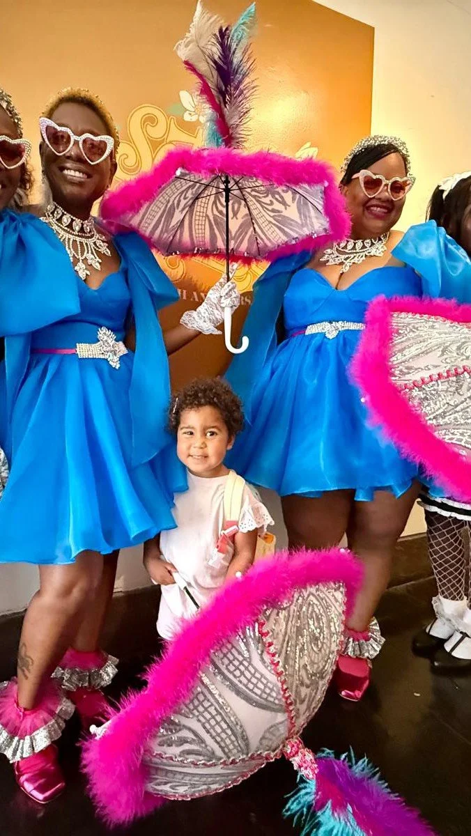For the love of New Orleans 💕🥹🥳🎉🦐
If you wonder why New Orleans… this is just the last few weeks 🙌
Shoutout to the River Fest @jazzmuseum and the beautiful baby dolls @tru_orleans_babydolls @a_beautiful_queen13
My Latin dance family