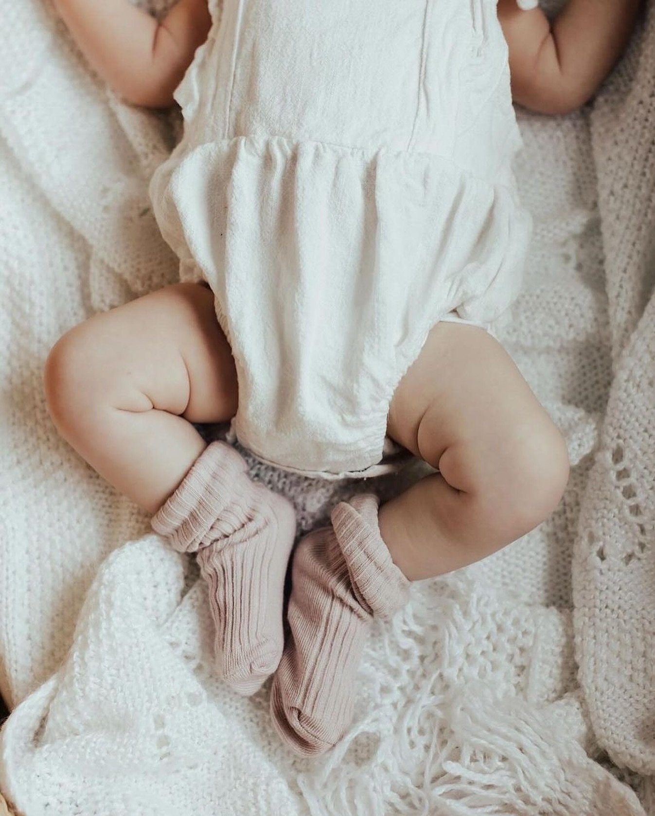 4 Postpartum investments I recommend as a Doula 

- Lactation Consultant 
Preferably, have a provider selected before birth so you can schedule a home visit soon after you are home. 

- Postpartum Doula 
Day or night support, part-time or full. Custo