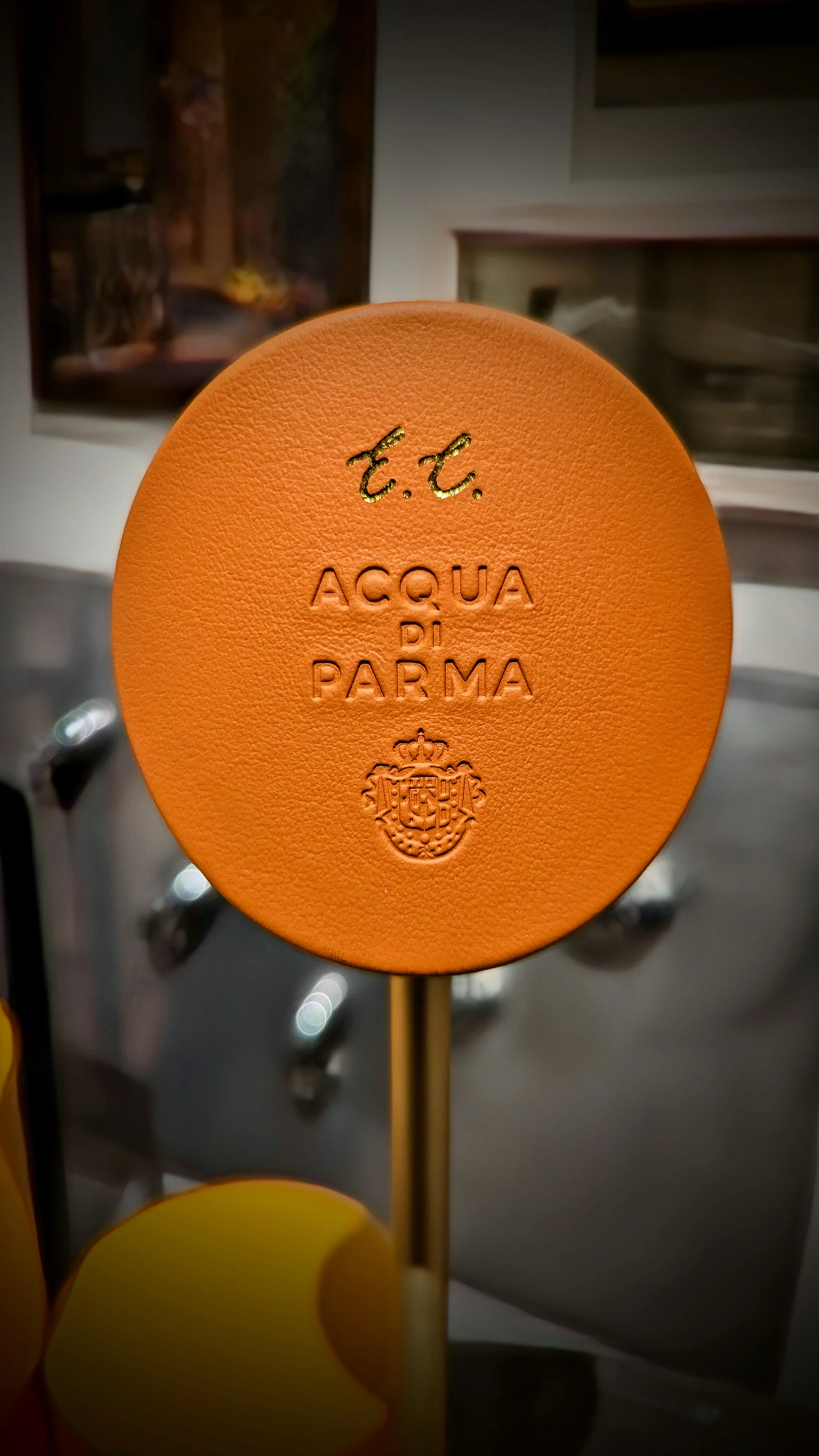 LI-NY-Calligrapher-and-Engraver-Amanda-Alexis-Osnard-Brand-Activation-Live-Events-Hot-Foiling-Aqua-Di-Parma-Leather