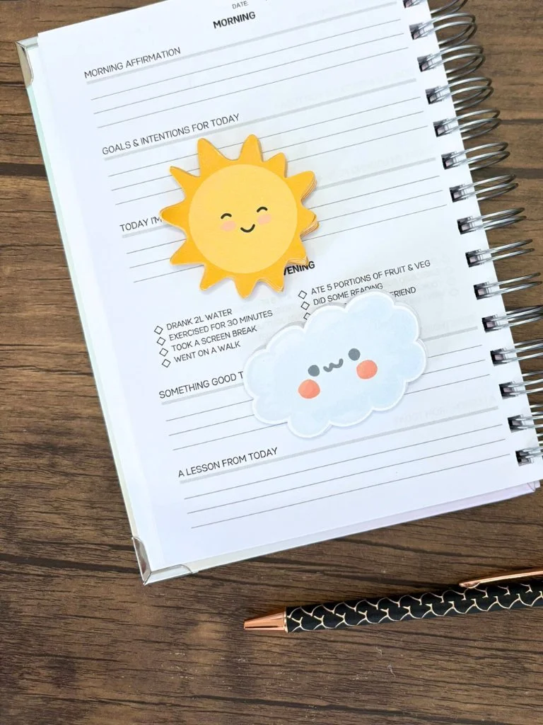 Handmade Kawaii Smiling Sun And Cloud Memo Pads