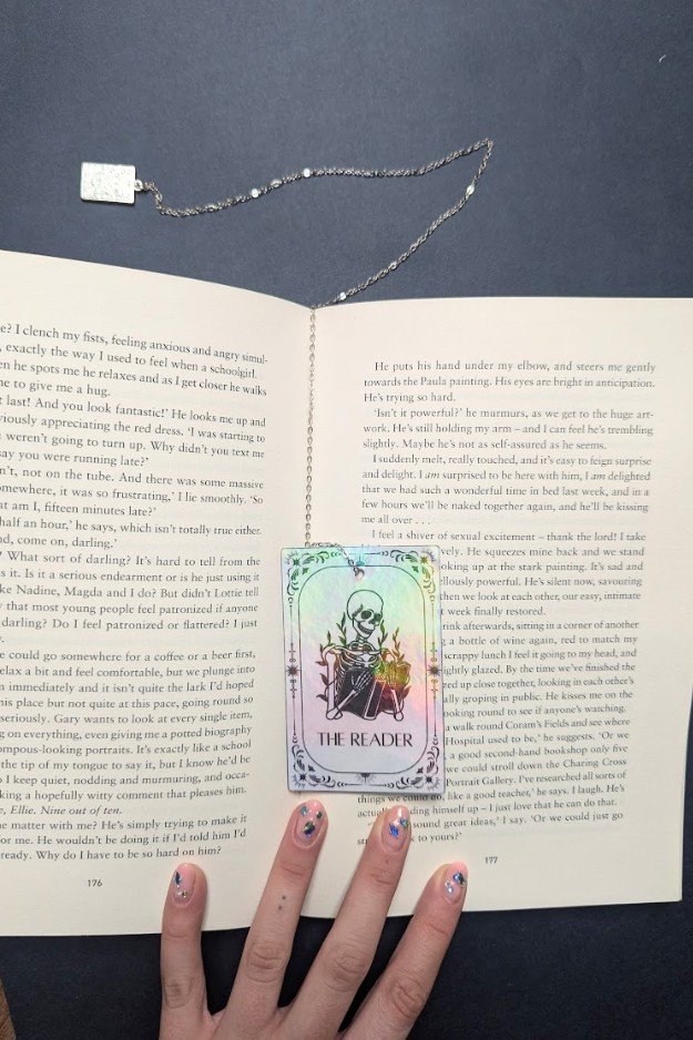 Book Mark Tarot Card.jpg