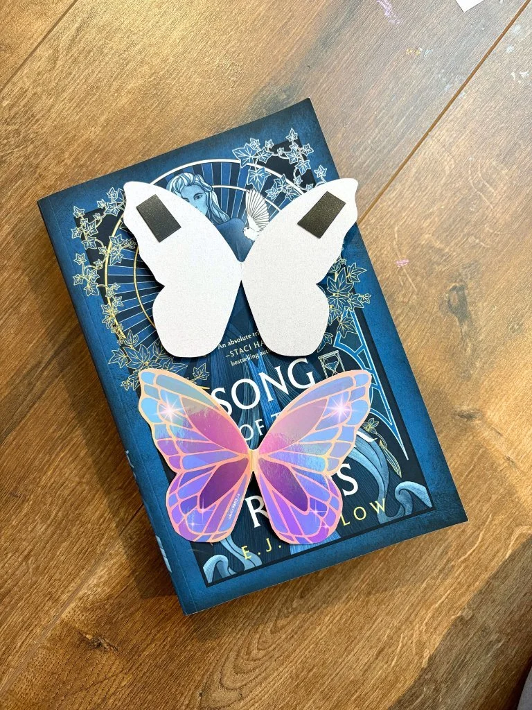 Magnetic Butterfly Bookmark - Handmade Butterfly Wing Magnetic Page Keeper
