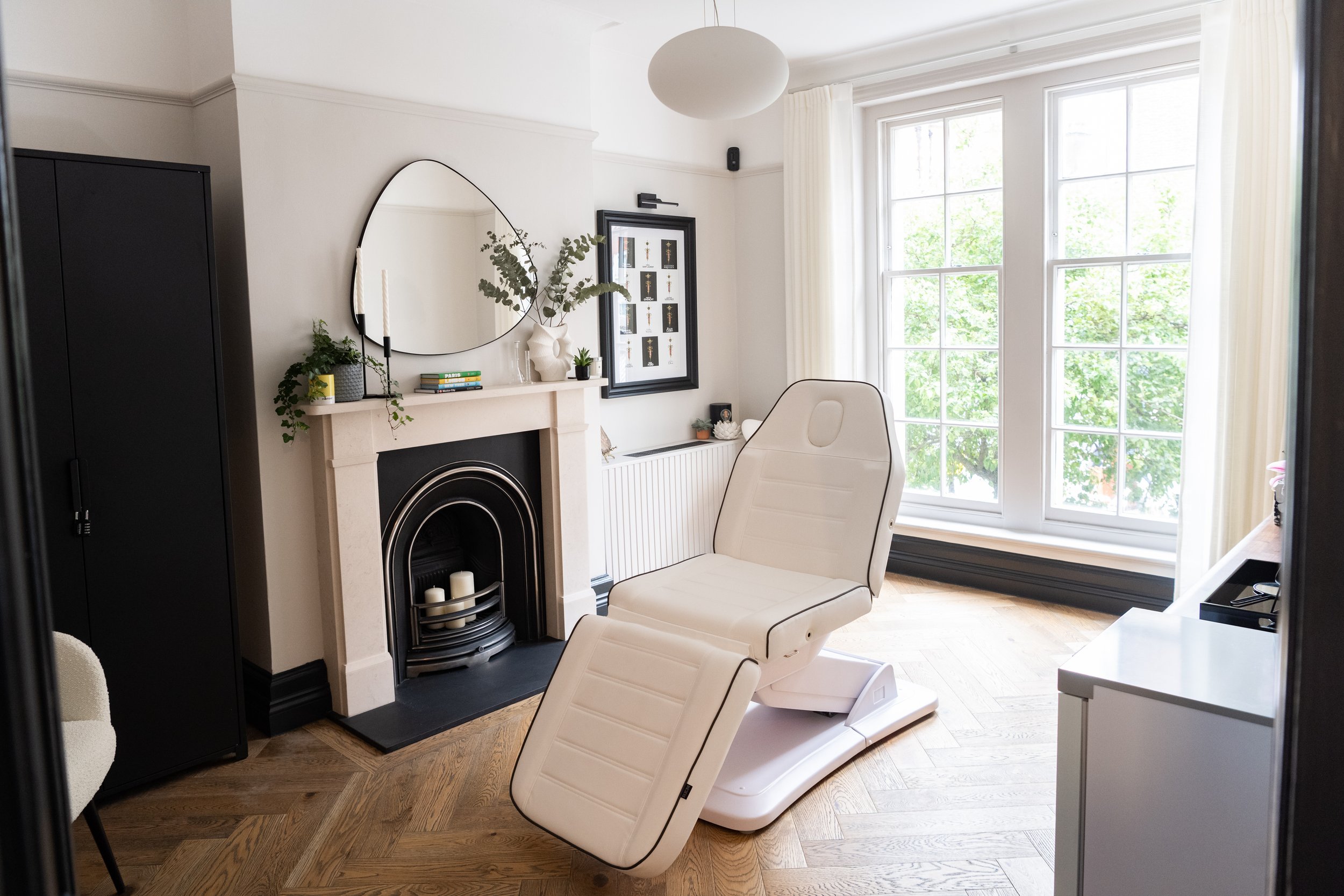 Ardour Clinic treatment room