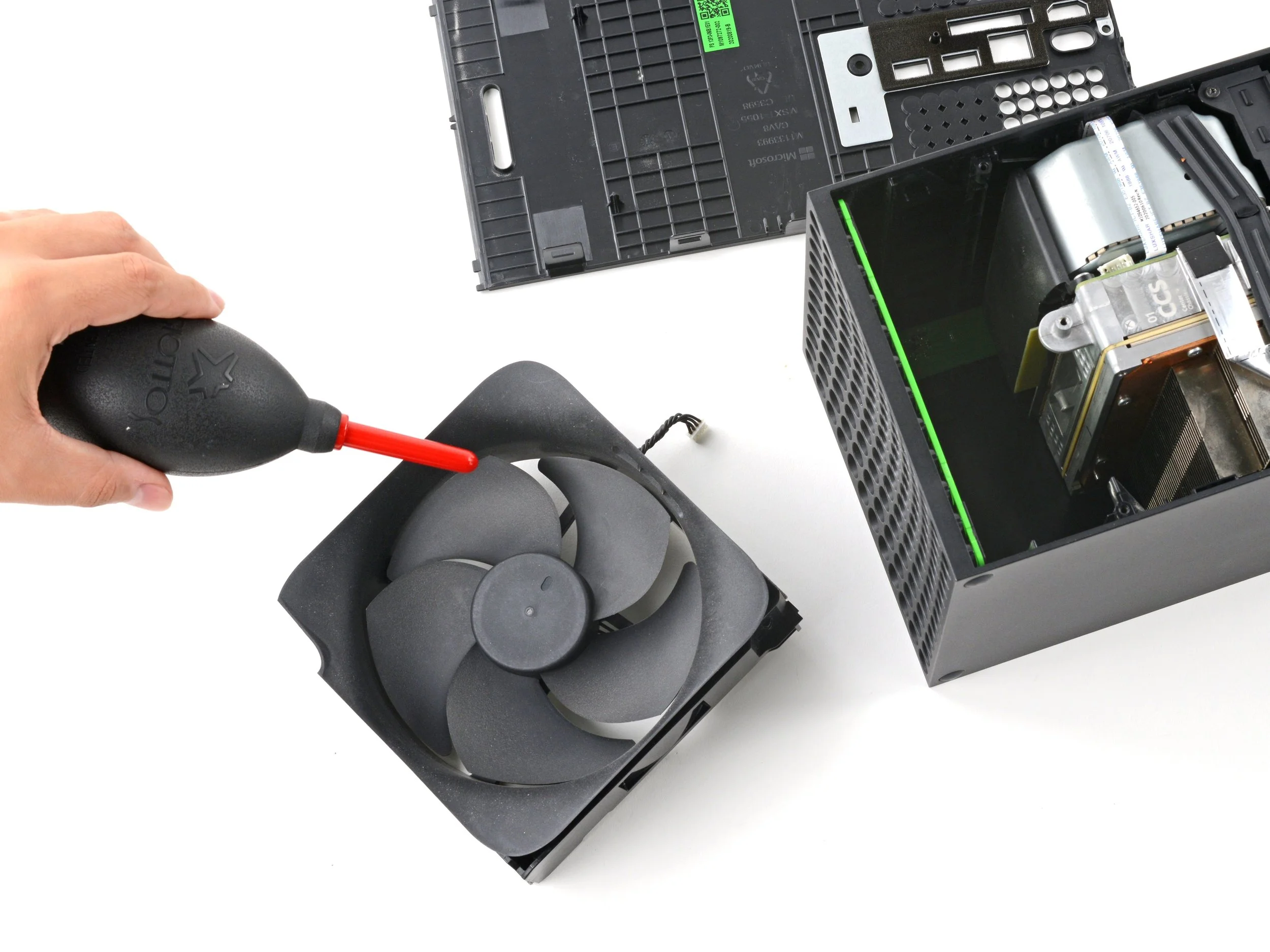 Xbox Series X - Detail Cleaning Service