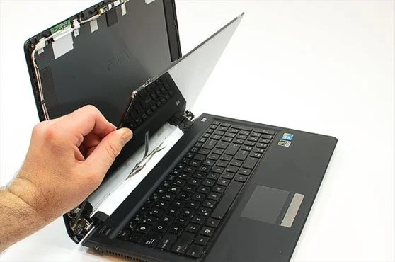 Laptop Screen Replacement – Mail-In Service