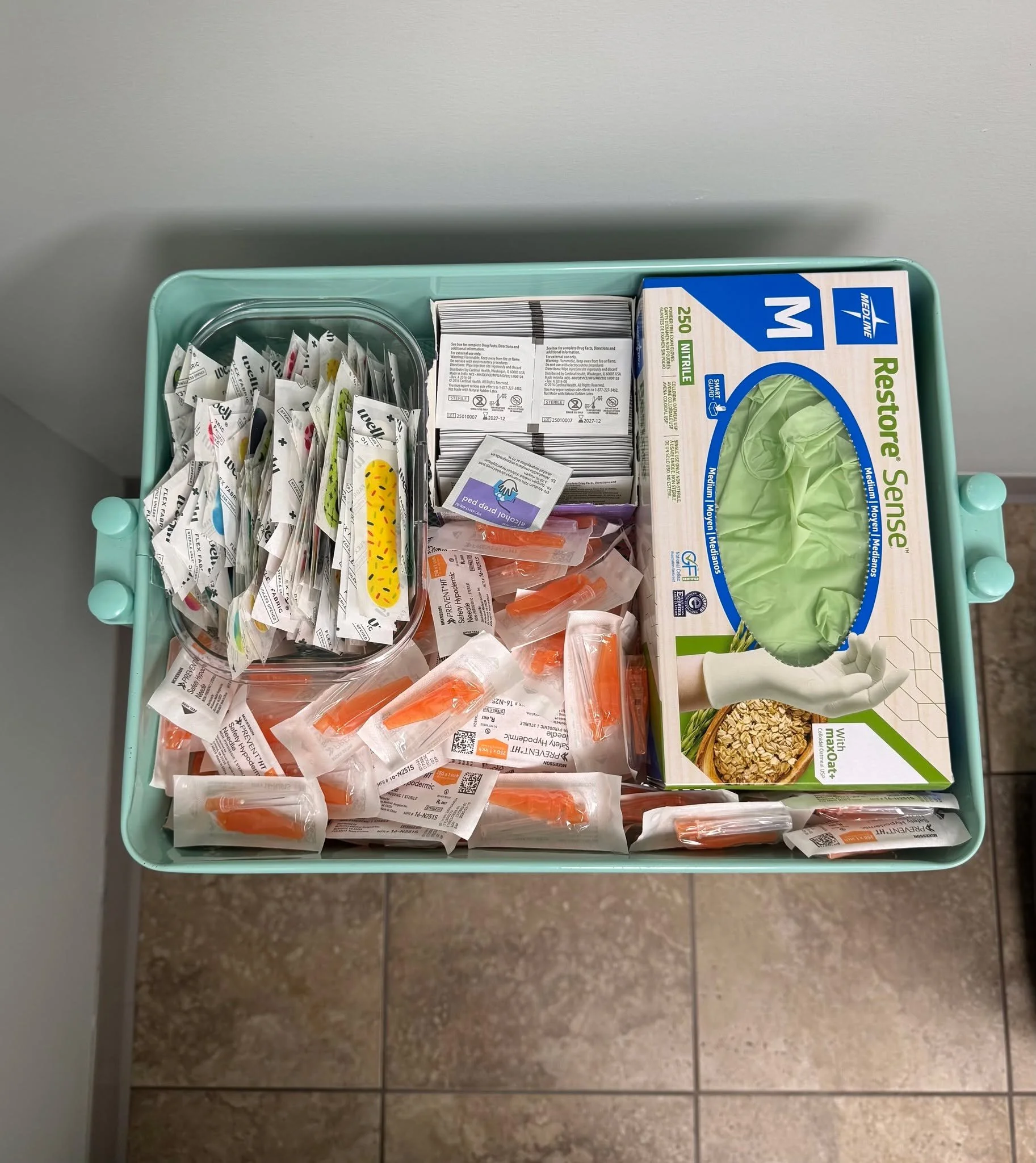 Chelsea is ready and waiting for AFM patients. The AFM flu shot clinic is currently underway. Please bring your insurance card. 😀