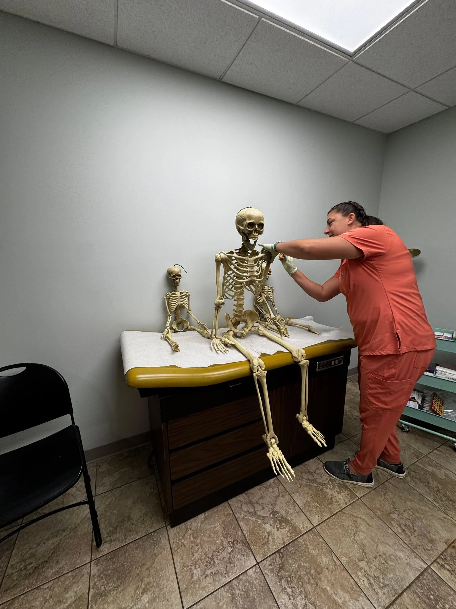 🧡Everyone is getting flu shots today! Chelsea is working the flu shot clinic 2.0 today. Come on by!