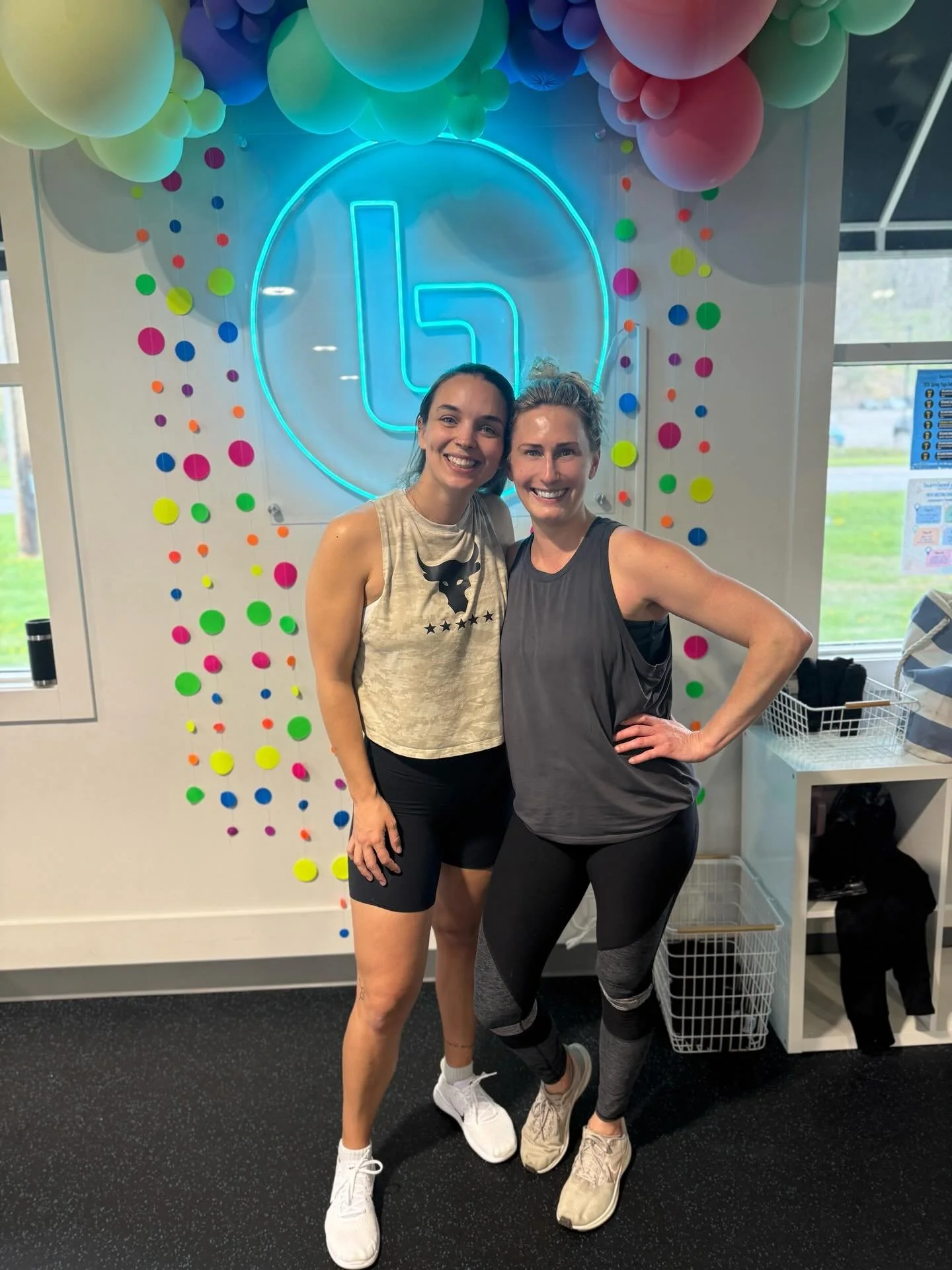 No performative wellness here!

We don&rsquo;t just talk about how important movement is, we live it. It&rsquo;s integrated. 

Dr. Lexi &amp; Erin from Halo Aesthetics (our roommate) both regularly attend @burnbootcampvictorny and you&rsquo;ll get th