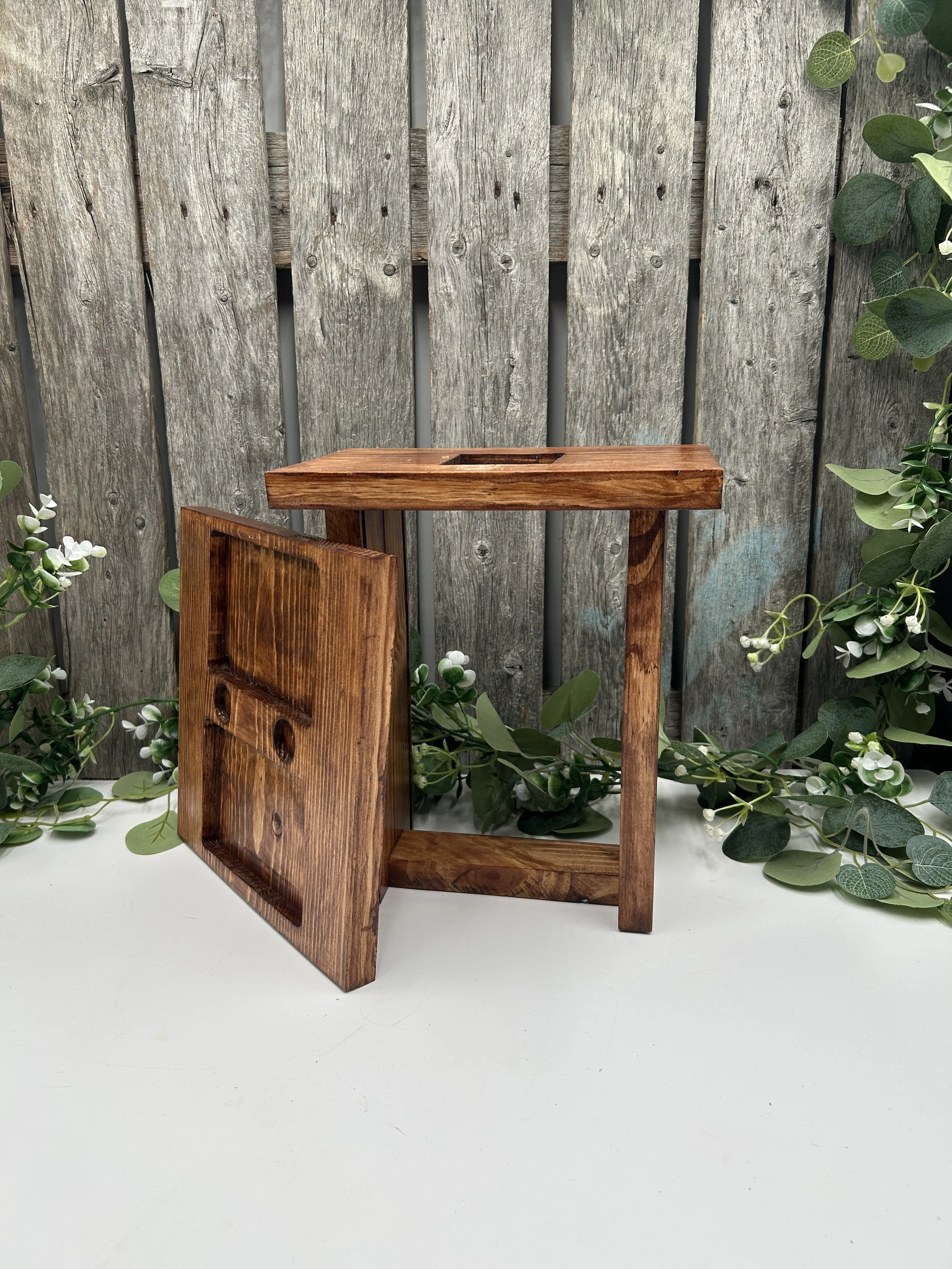 2 Sided Solar Bird Feeder