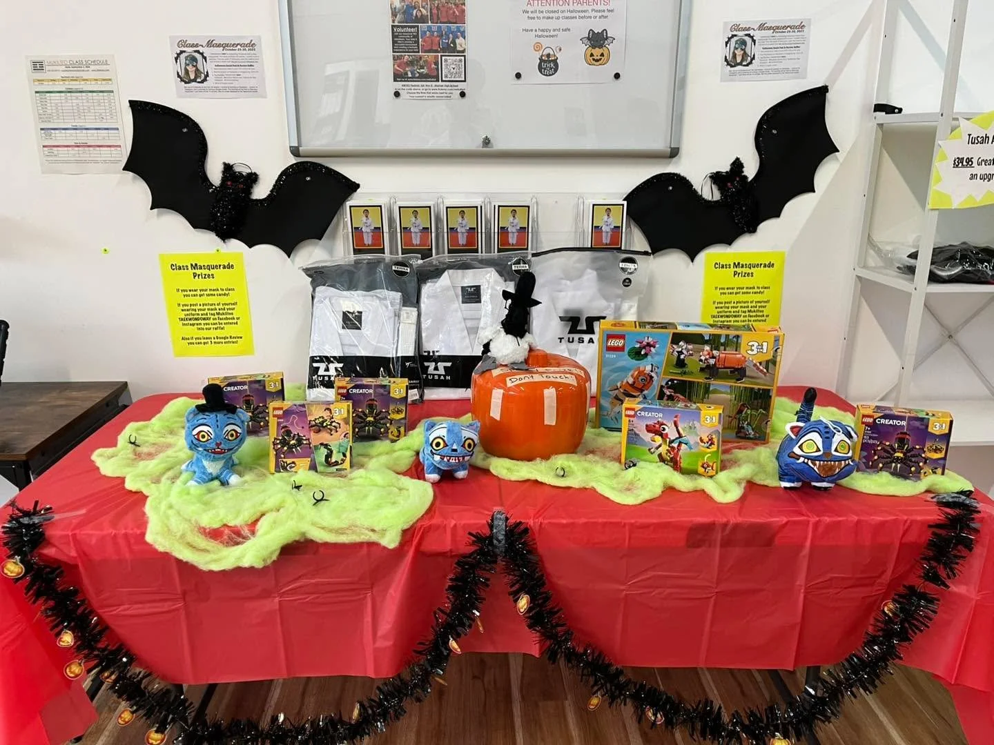 We have our Class Masquerade this week! You can decorate your mask and then wear it to class next week. To have a chance at getting a prize you need to post a picture of your child to facebook and/or instagram with Mukilteo Taekwondo Way tagged. You