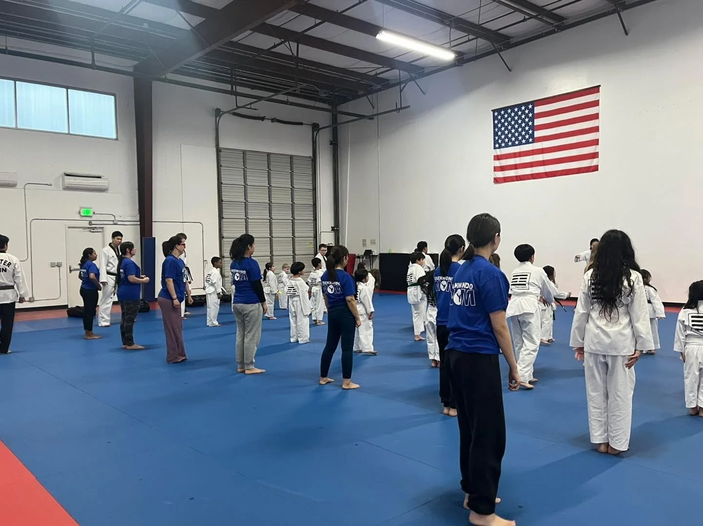 Mom&rsquo;s in May is live! Mom&rsquo;s it&rsquo;s time for you to come join class with your kids! The entire month is free for you to join the class, so why not come join! We hope to see you all in class! 💐😁