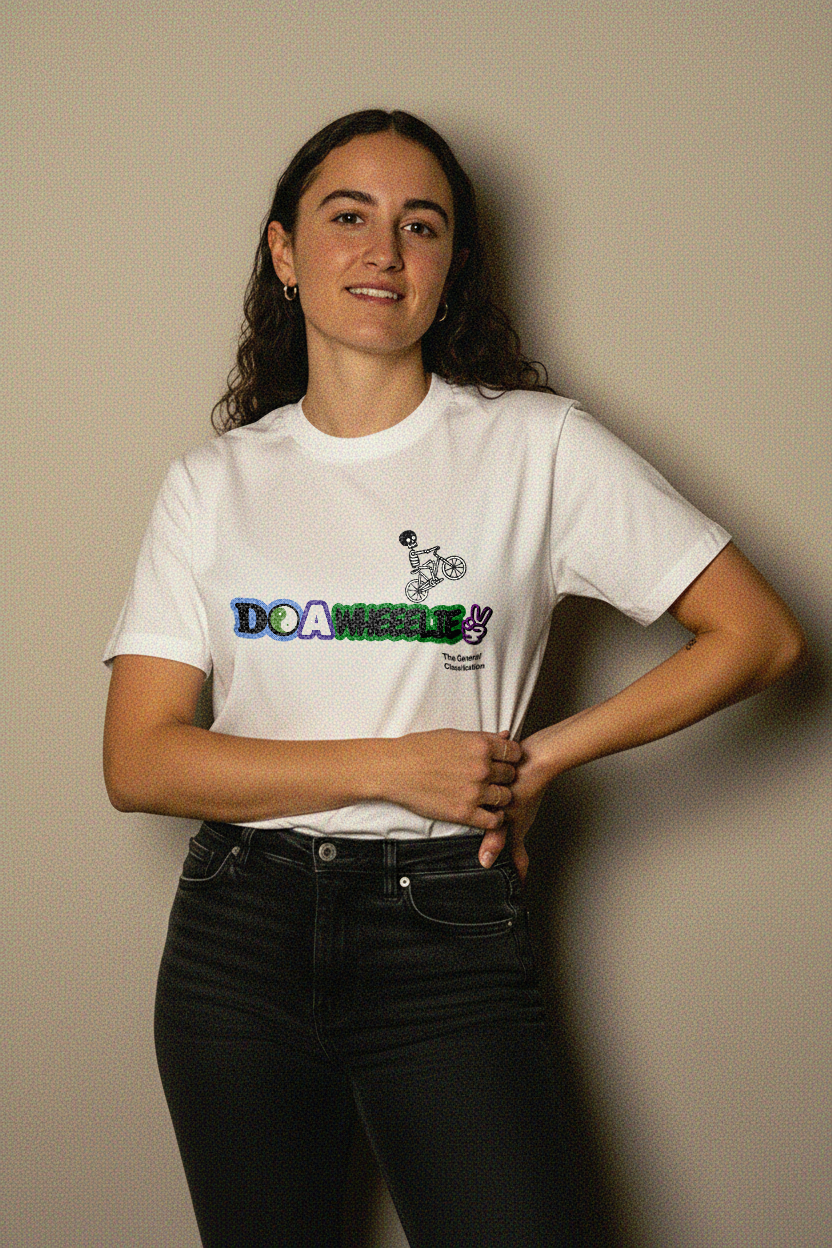 Y2K_MODEL_WHITE_b9626e02-5dd0-407e-a3ac-d9edaad4bb18.png